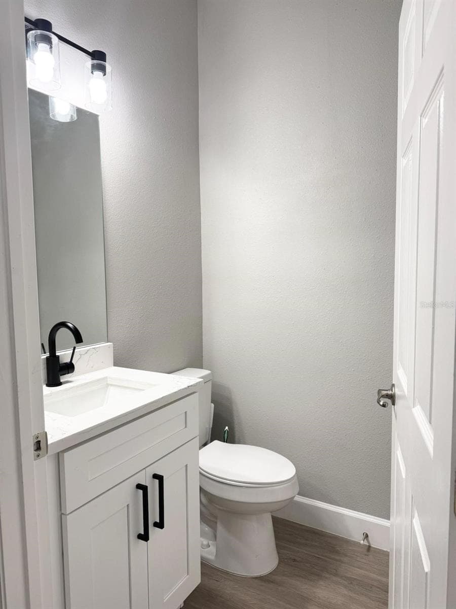 Single Family Residence at 10313 STRATFORD POINTE AVE, ORLANDO, photo 13 of 16