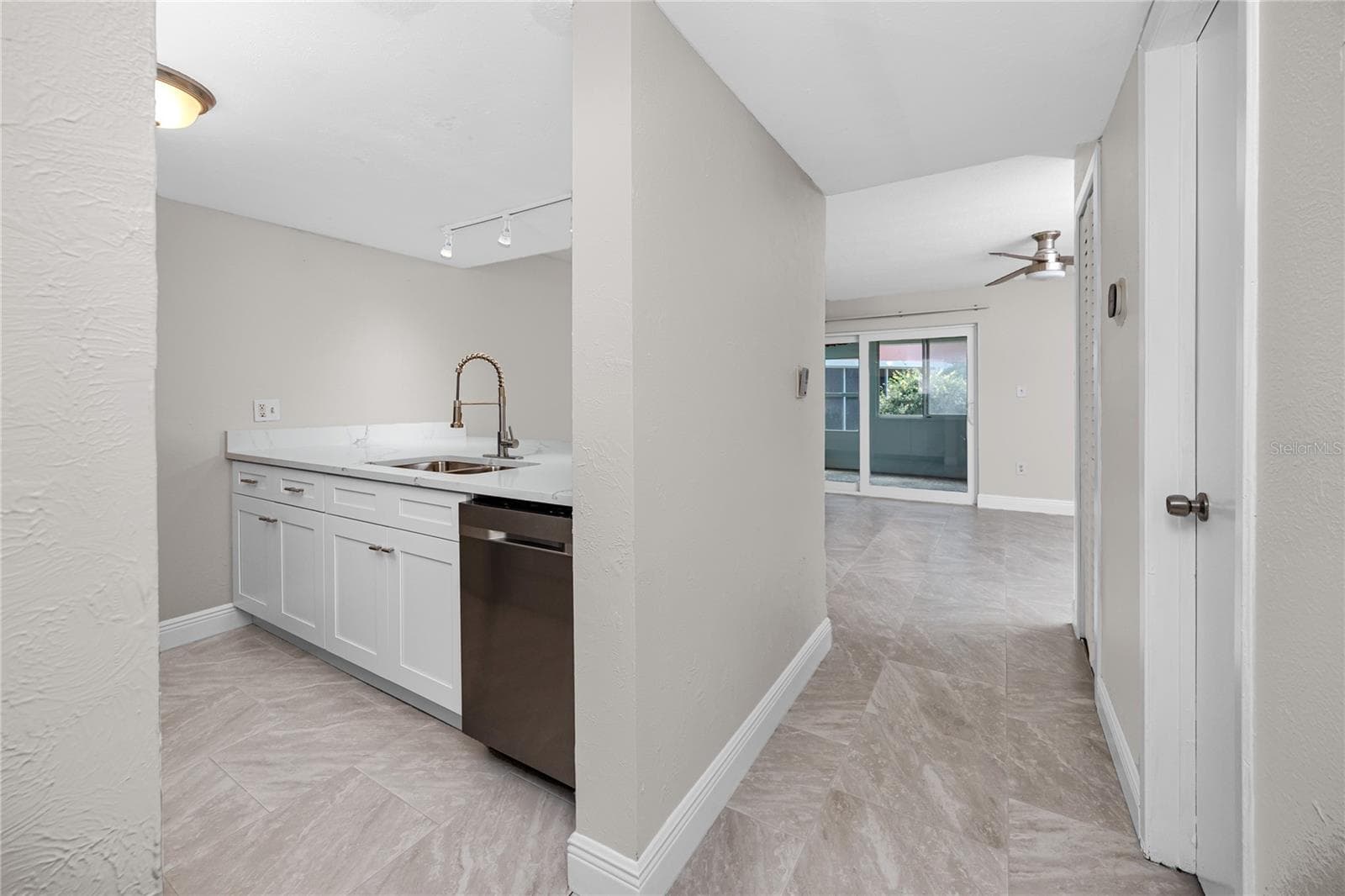 Townhouse at 3610 42ND ST S #C, ST PETERSBURG, photo 5 of 72