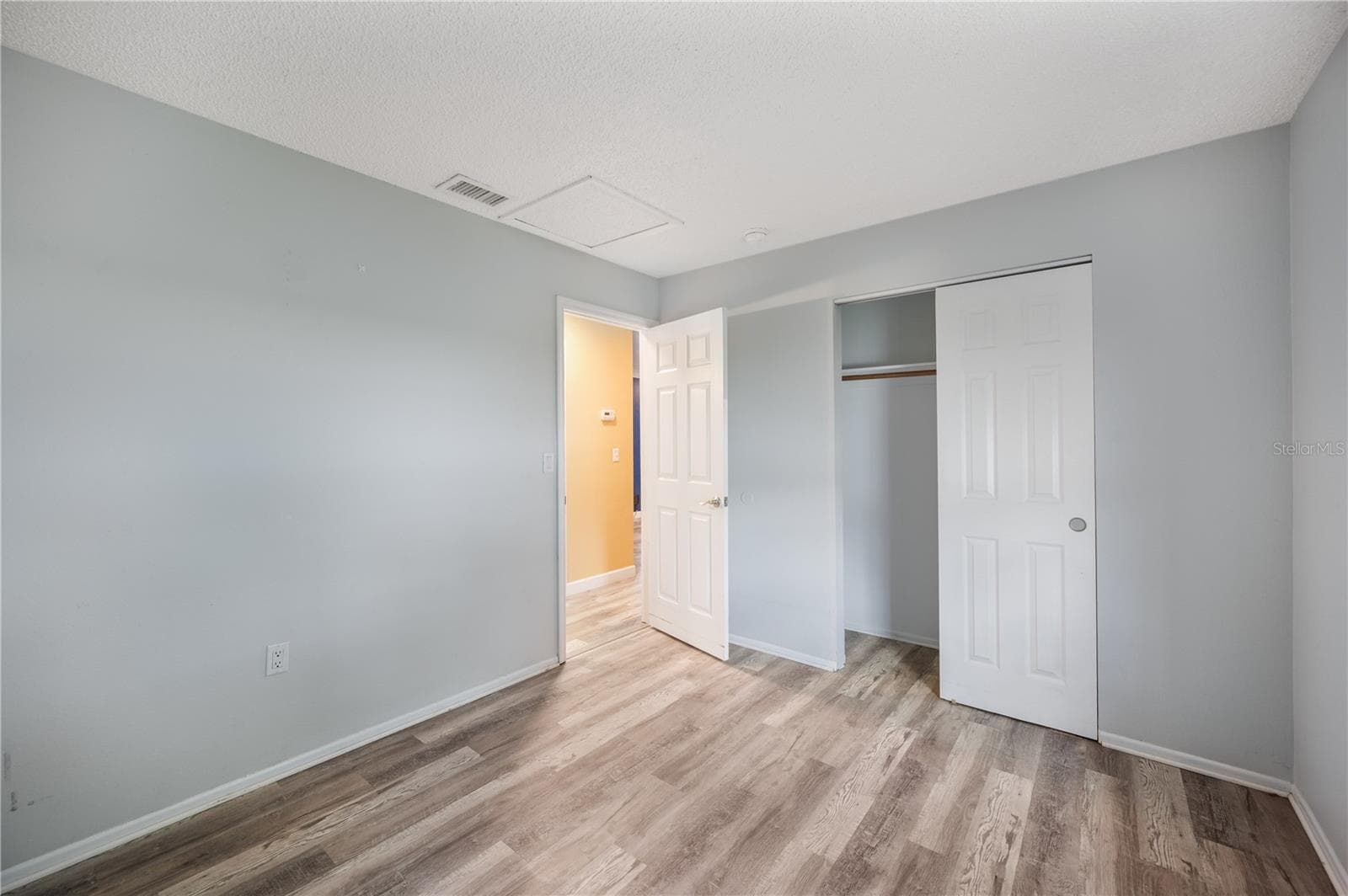 Single Family Residence at 2262 HONEYCOMB LN, LAKELAND, photo 17 of 21