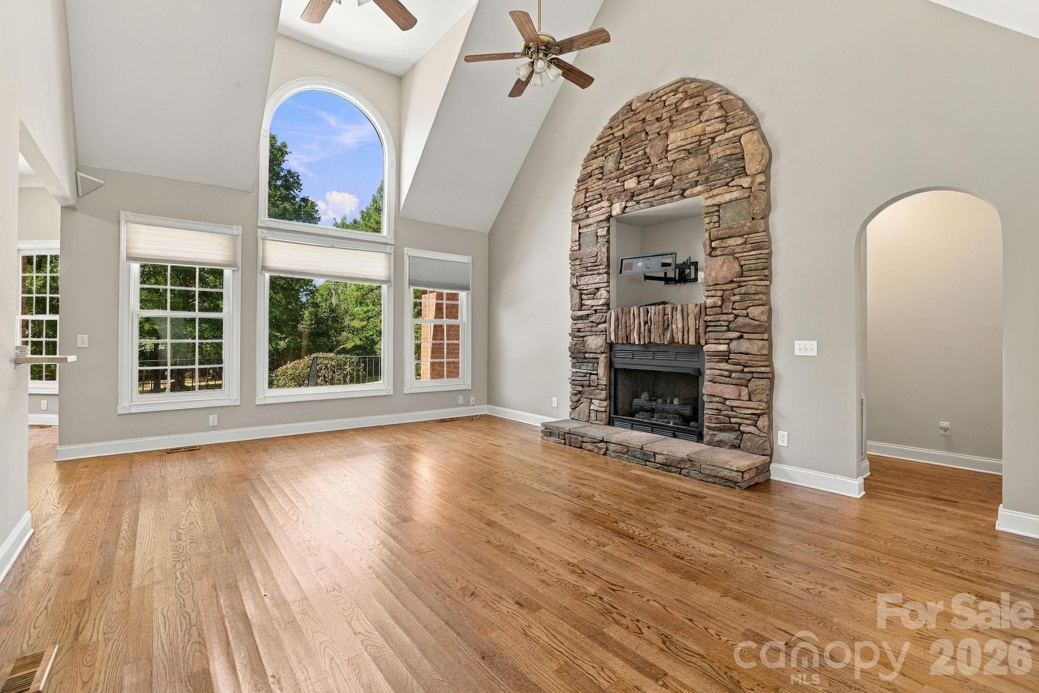 Single Family Residence at 1304 Glenview Lane, Rock Hill, photo 6 of 48