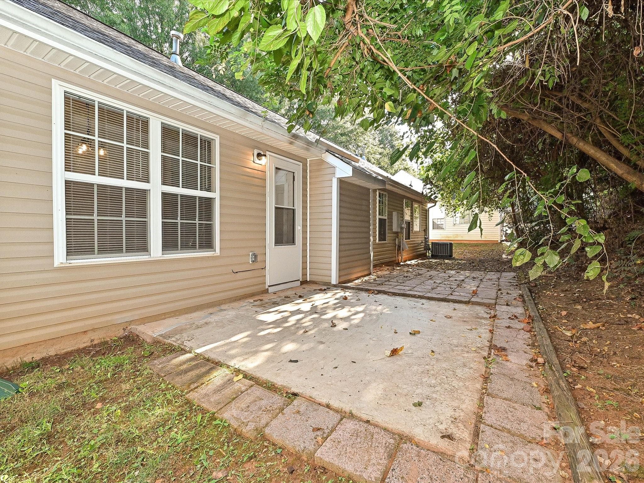 Single Family Residence at 4621 Victory Lane, Charlotte, photo 14 of 15