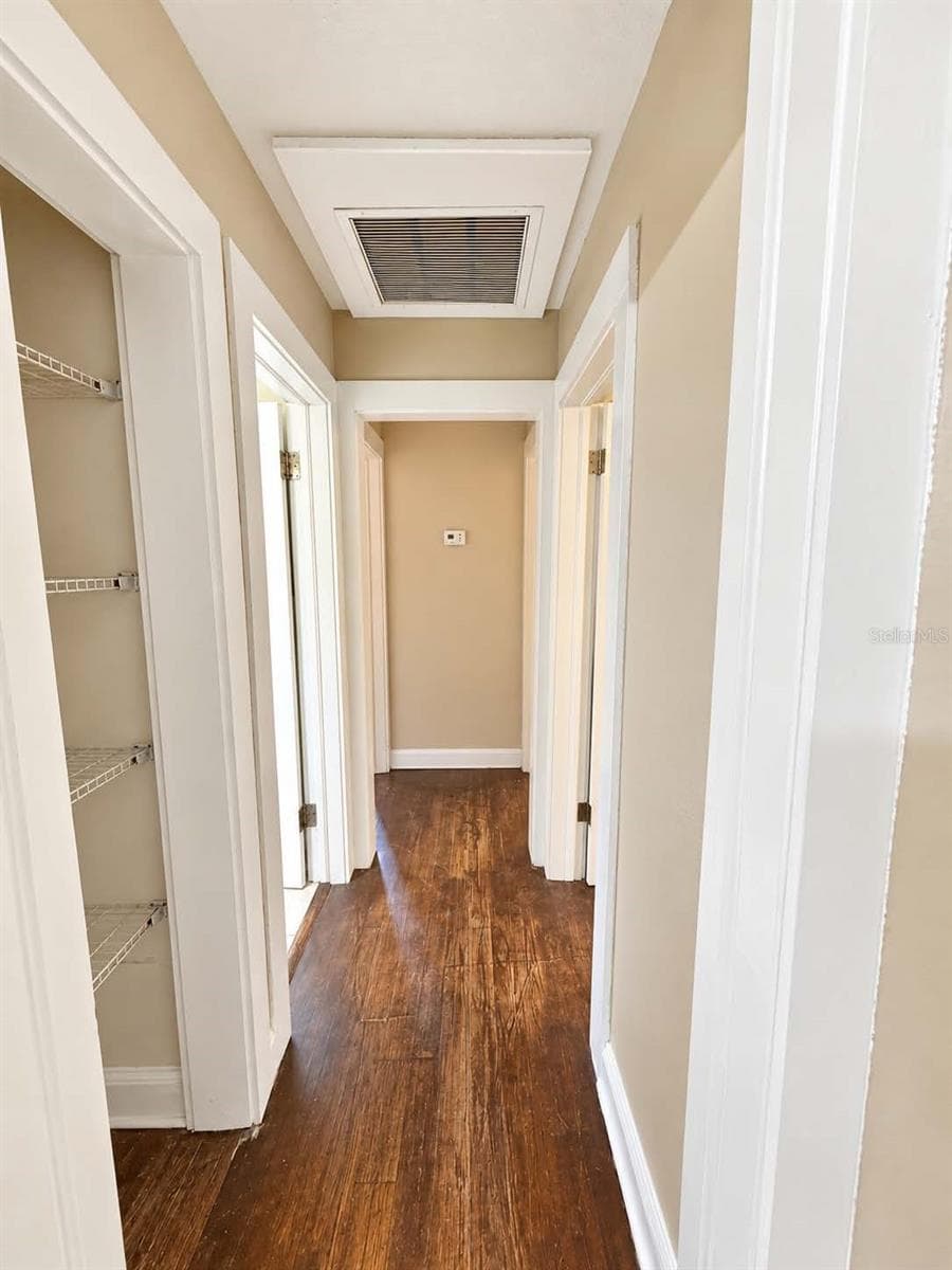 Single Family Residence at 230 E POLK AVE, LAKE WALES, photo 5 of 17