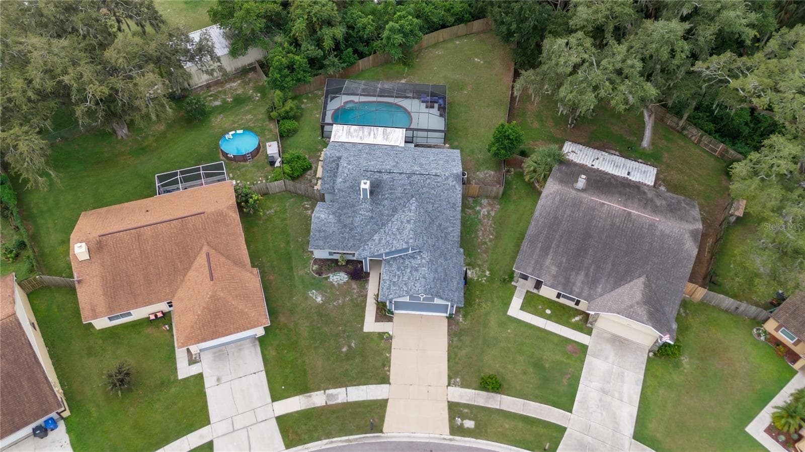 Single Family Residence at 2041 SHADOW PINE DR, BRANDON, photo 31 of 37
