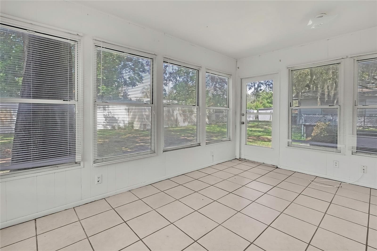 Single Family Residence at 7545 PINEHURST DR, SPRING HILL, photo 20 of 39