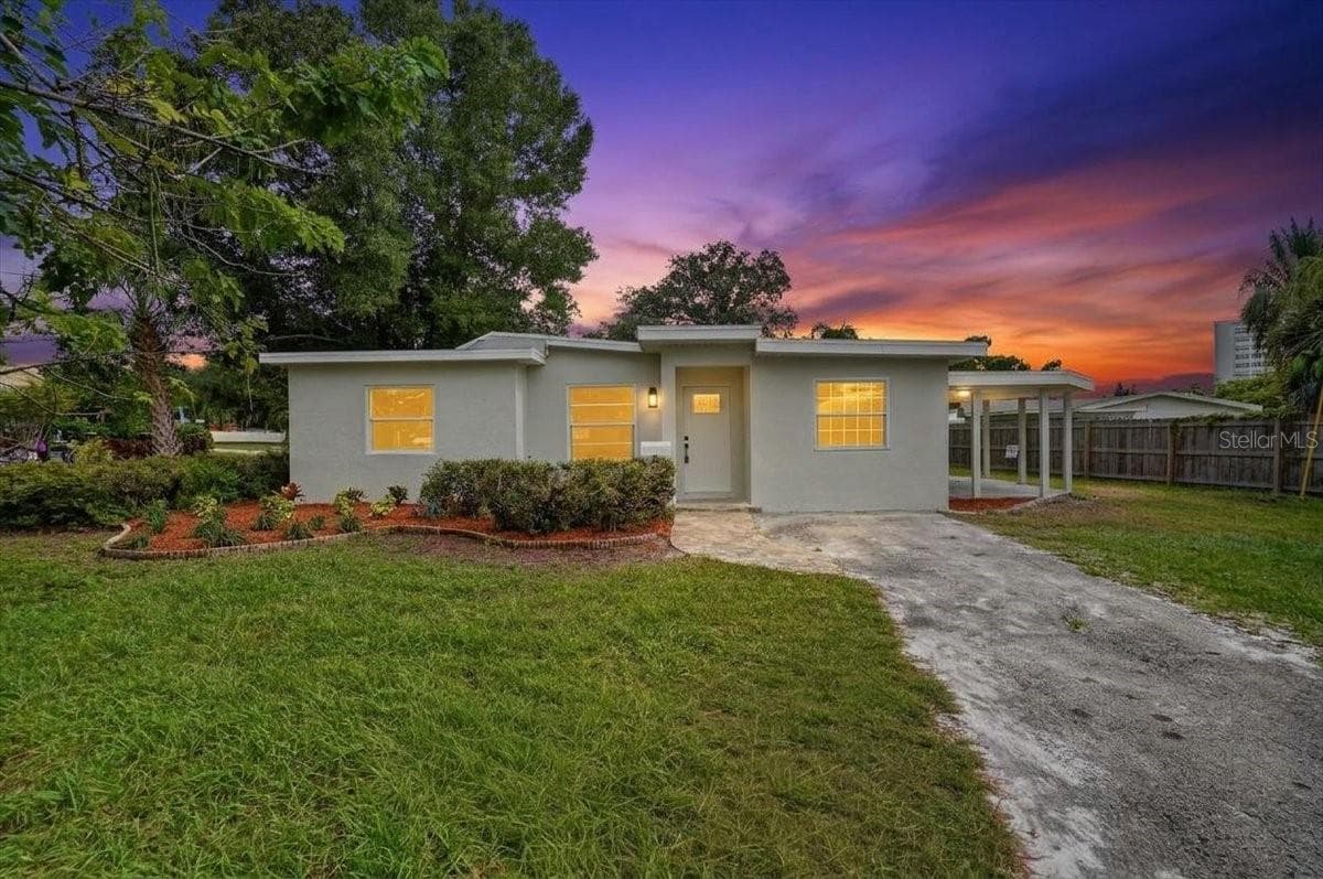 Single Family Residence at 6790 DATE PALM AVE S, ST PETERSBURG, photo 2 of 28