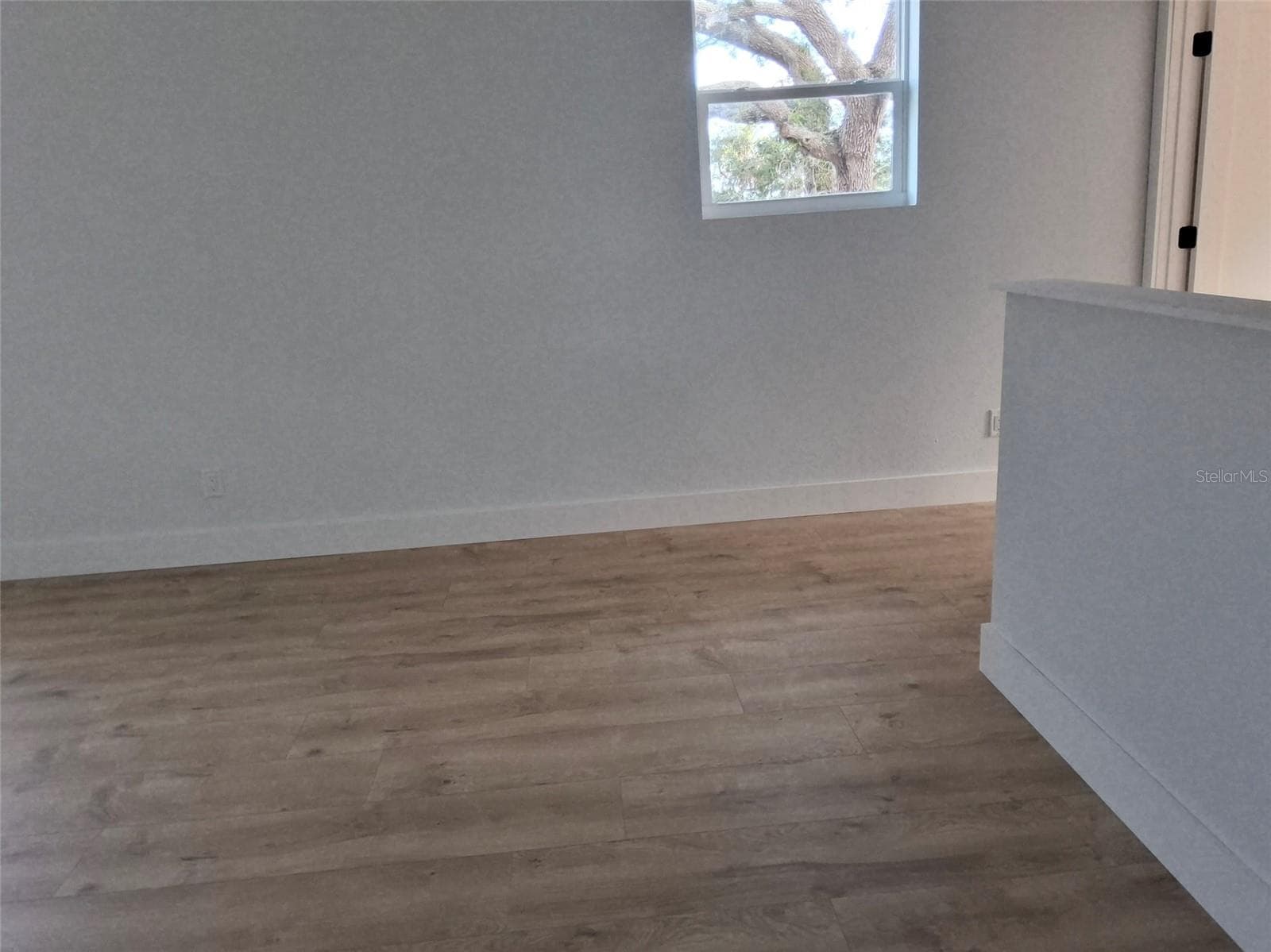 landing/bonus room/ 4th BR - 383 GEORGIA AVE, CRYSTAL BEACH