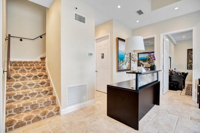 Mixed Use at 813 A1A, NEW SMYRNA BEACH, photo 22 of 55
