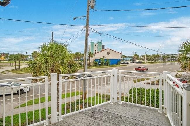 Mixed Use at 813 A1A, NEW SMYRNA BEACH, photo 37 of 55
