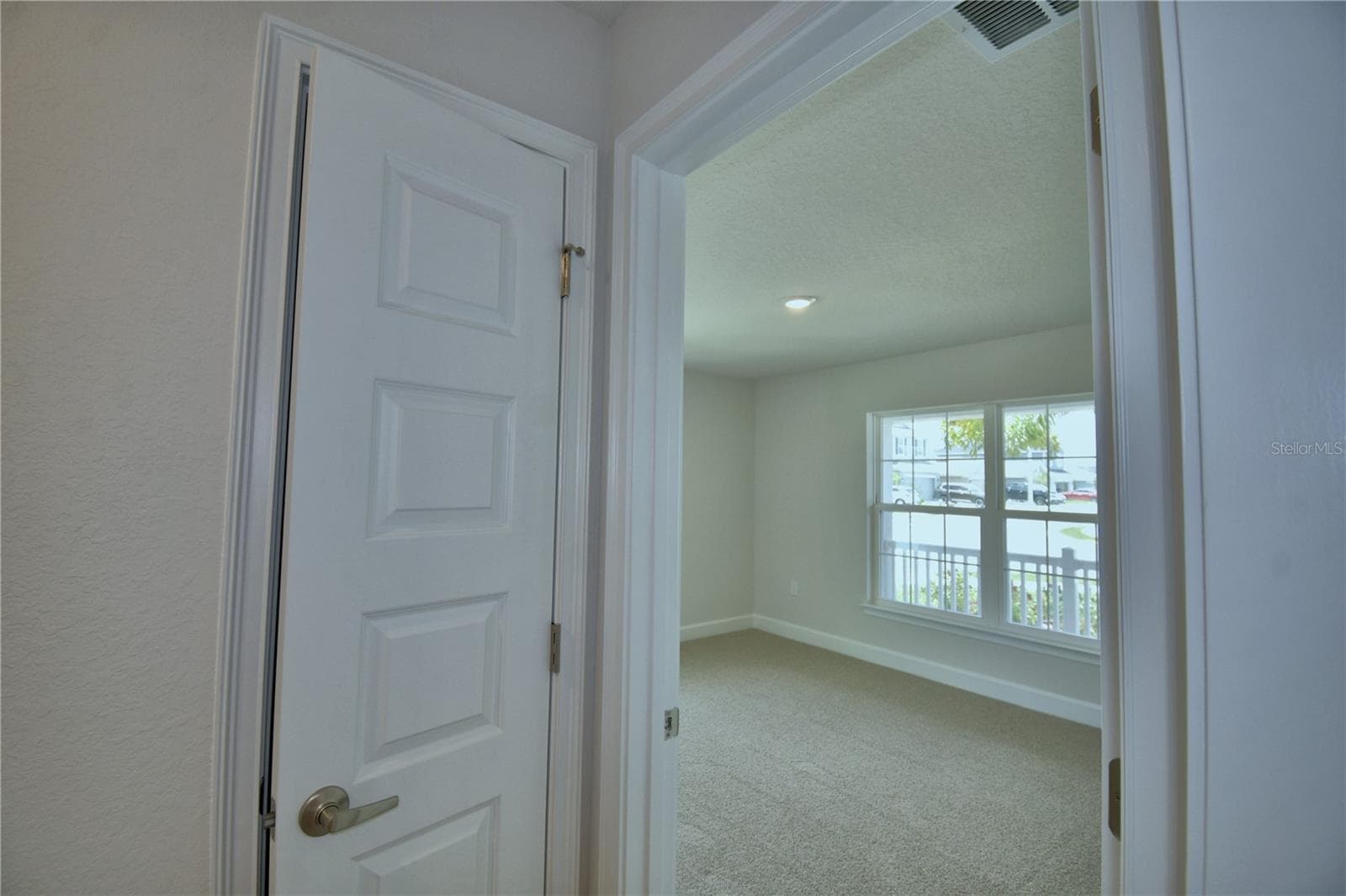 Single Family Residence at 4511 SUNDEW LN, AUBURNDALE, photo 12 of 33