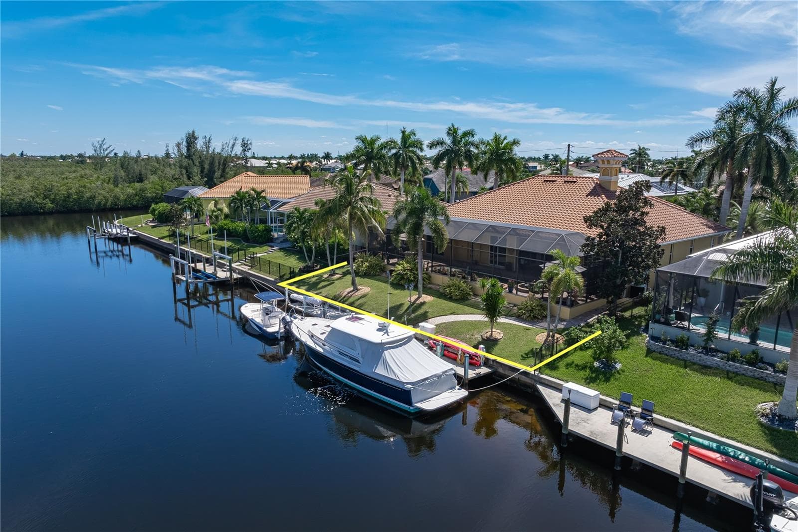 80ft of seawall w/60ft concrete dock - 1448 KIWI CT, PUNTA GORDA