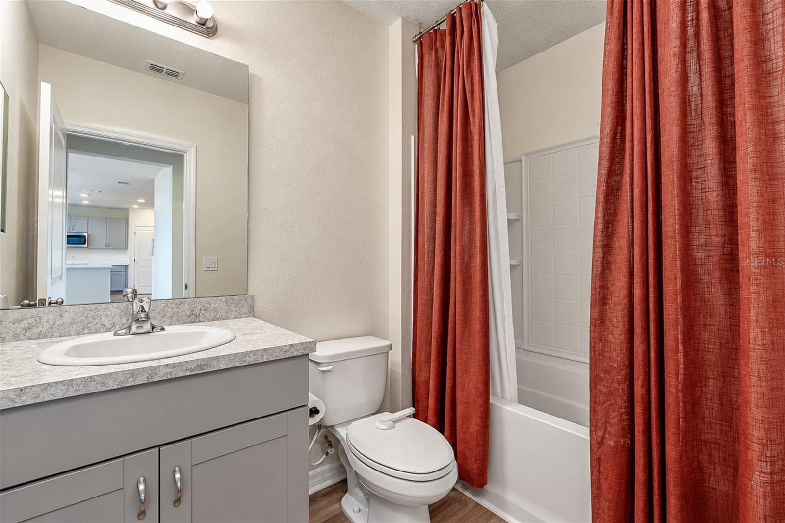 Single Family Residence at 585 BLACK EAGLE DR, GROVELAND, photo 28 of 56