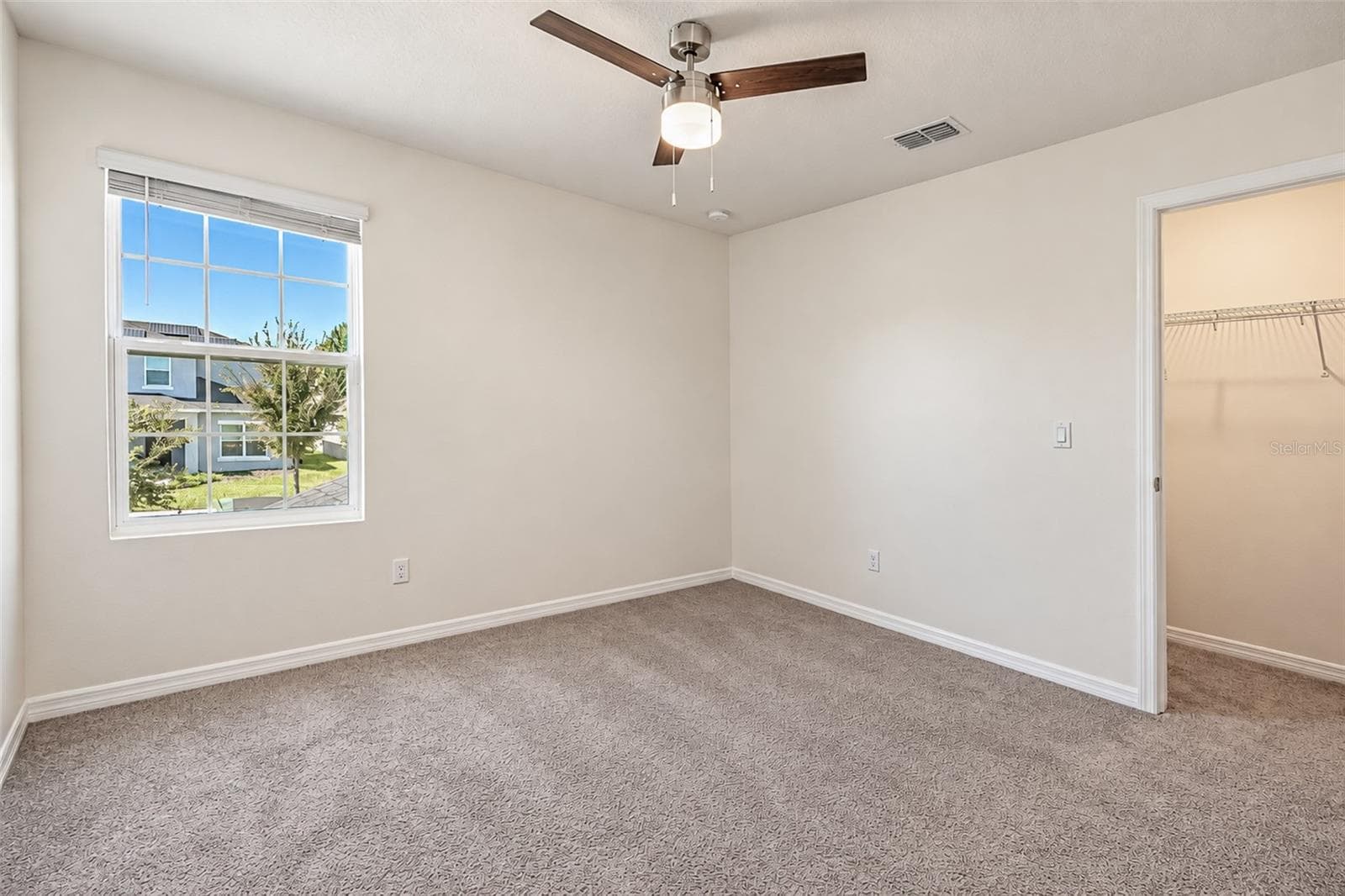 Single Family Residence at 585 BLACK EAGLE DR, GROVELAND, photo 30 of 56