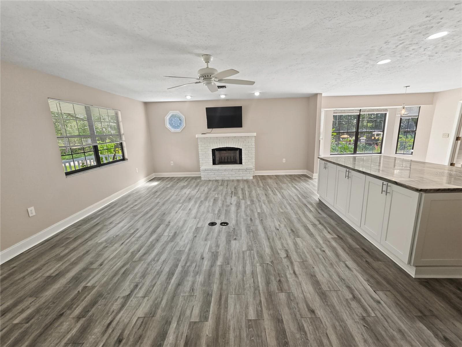 Single Family Residence at 4598 CACTUS AVE, SARASOTA, photo 18 of 95