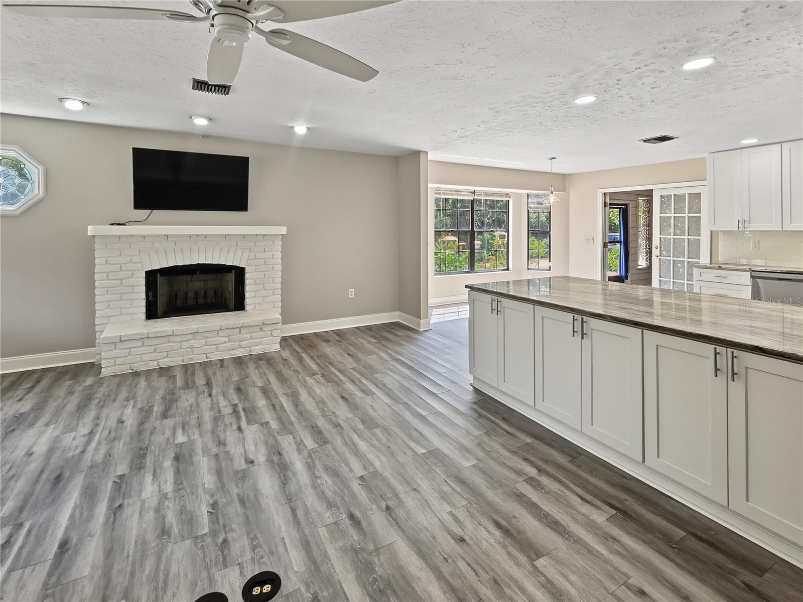 Single Family Residence at 4598 CACTUS AVE, SARASOTA, photo 20 of 95
