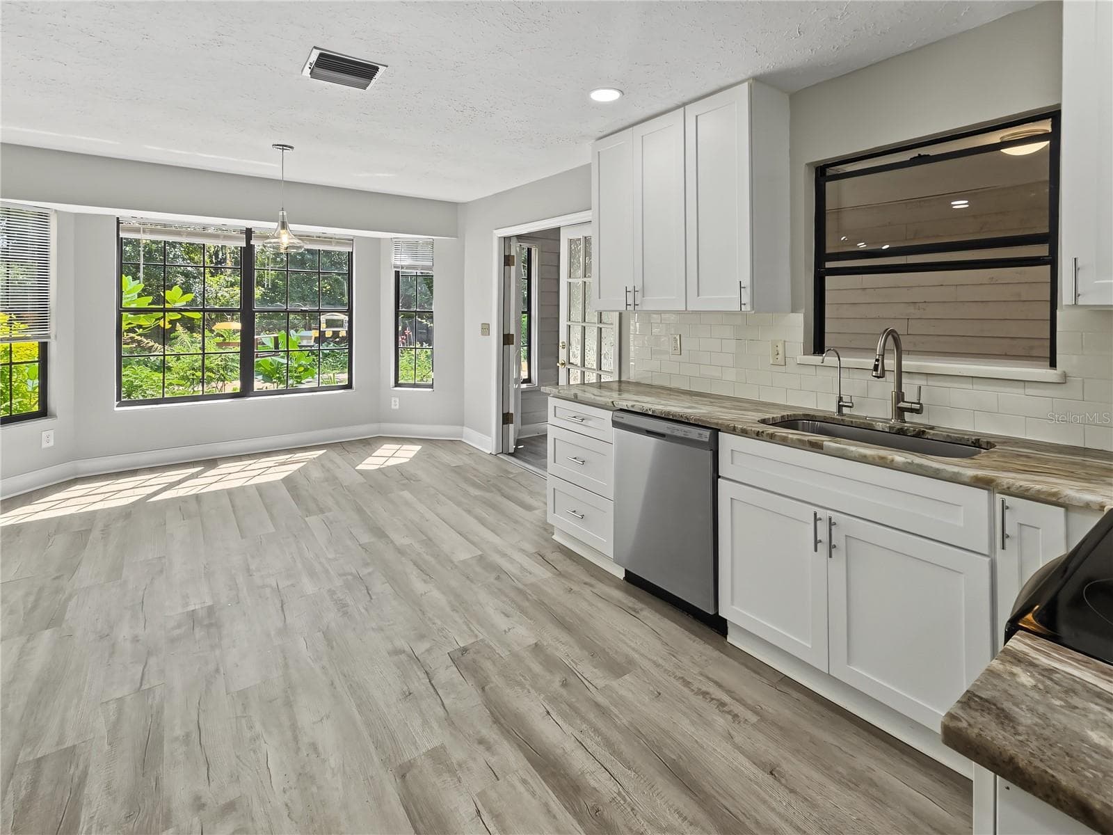 Single Family Residence at 4598 CACTUS AVE, SARASOTA, photo 25 of 95