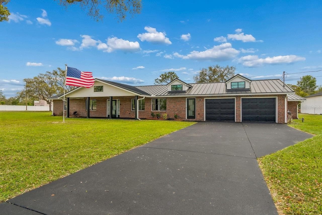 16218 FRINGE TREE DR