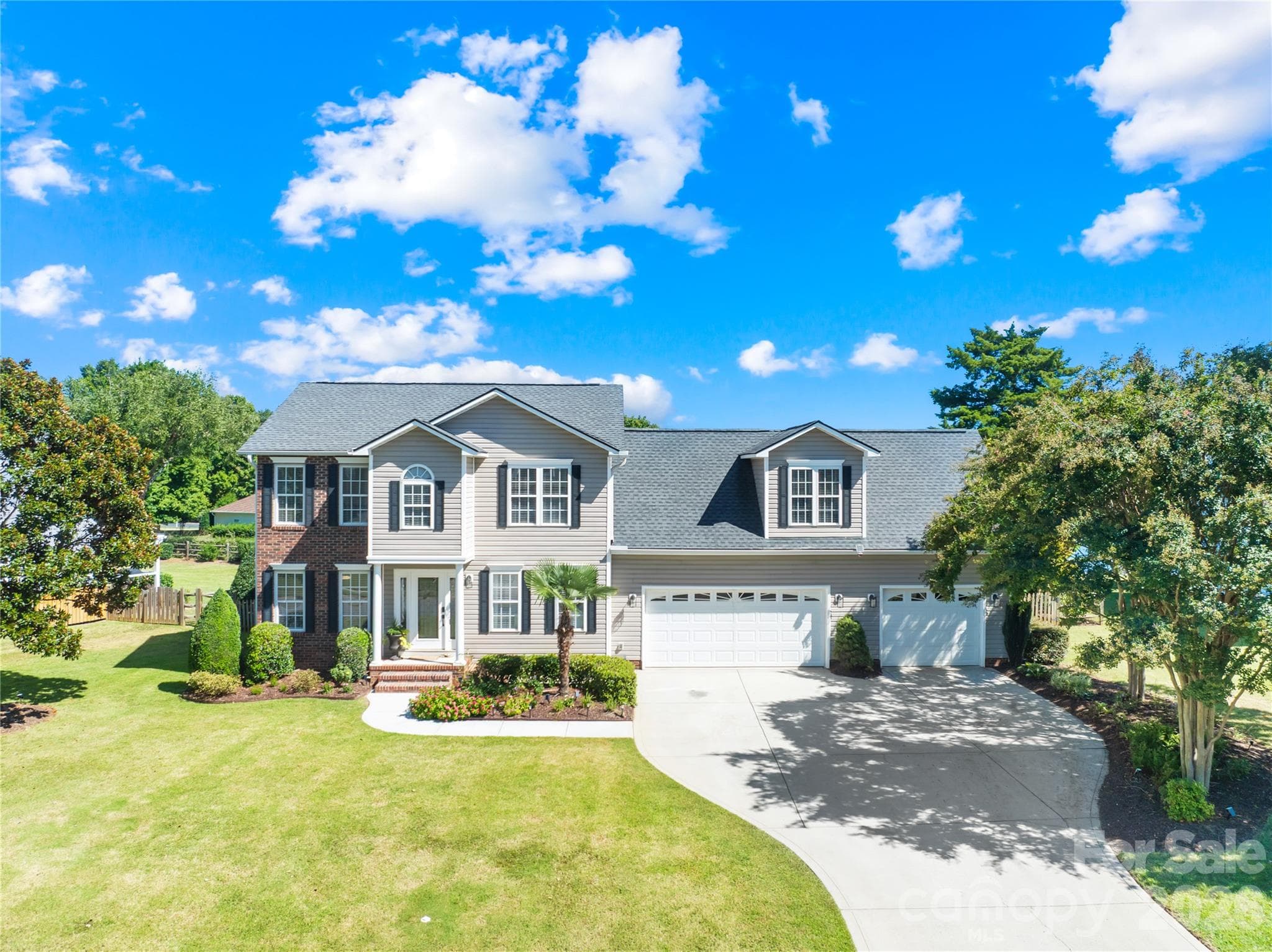 Single Family Residence at 150 Chandeleur Drive, Mooresville, photo 7 of 41