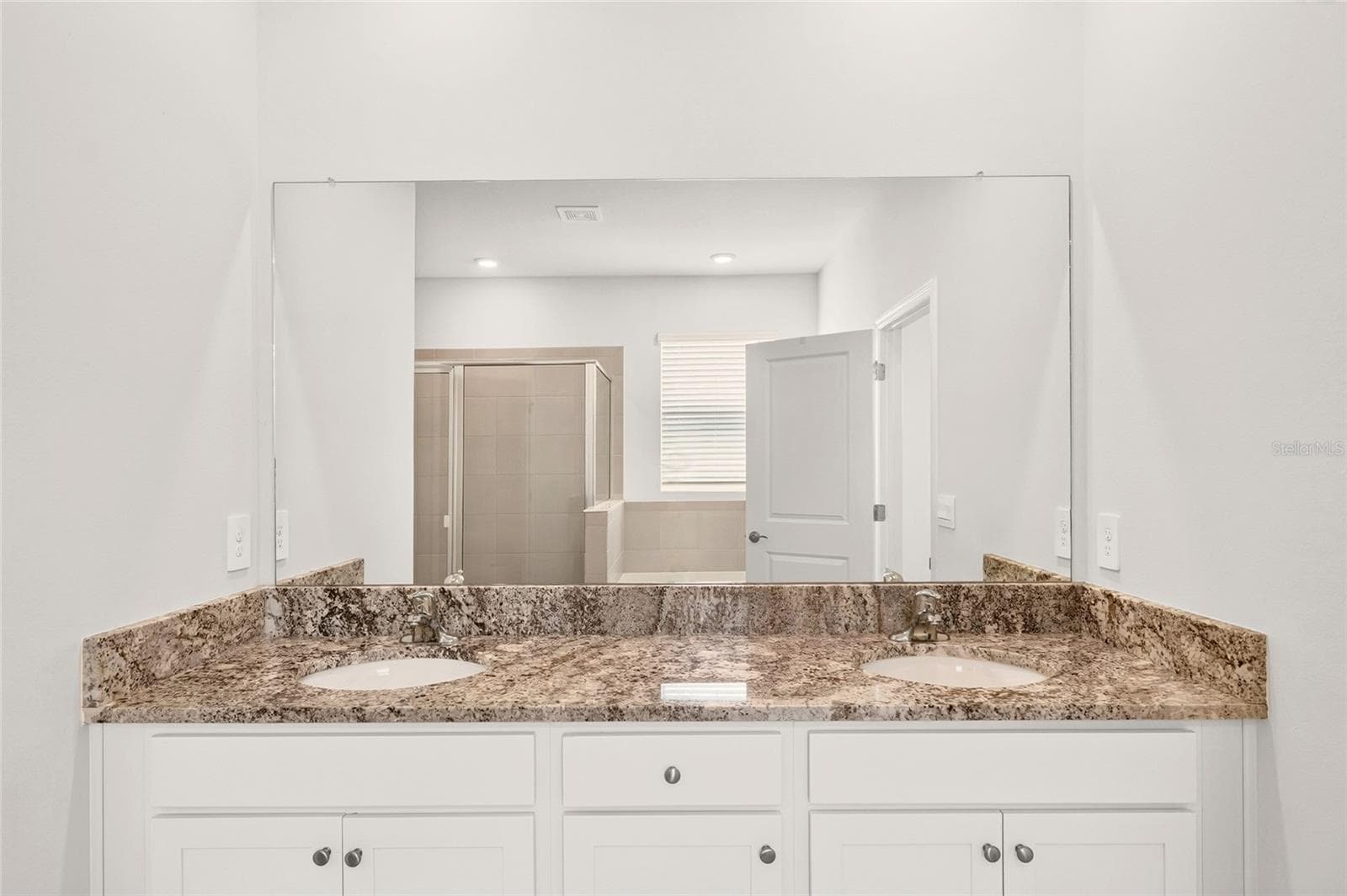 6186 SW 93rd Loop Ocala Primary bath - 6186 SW 93RD LOOP, OCALA