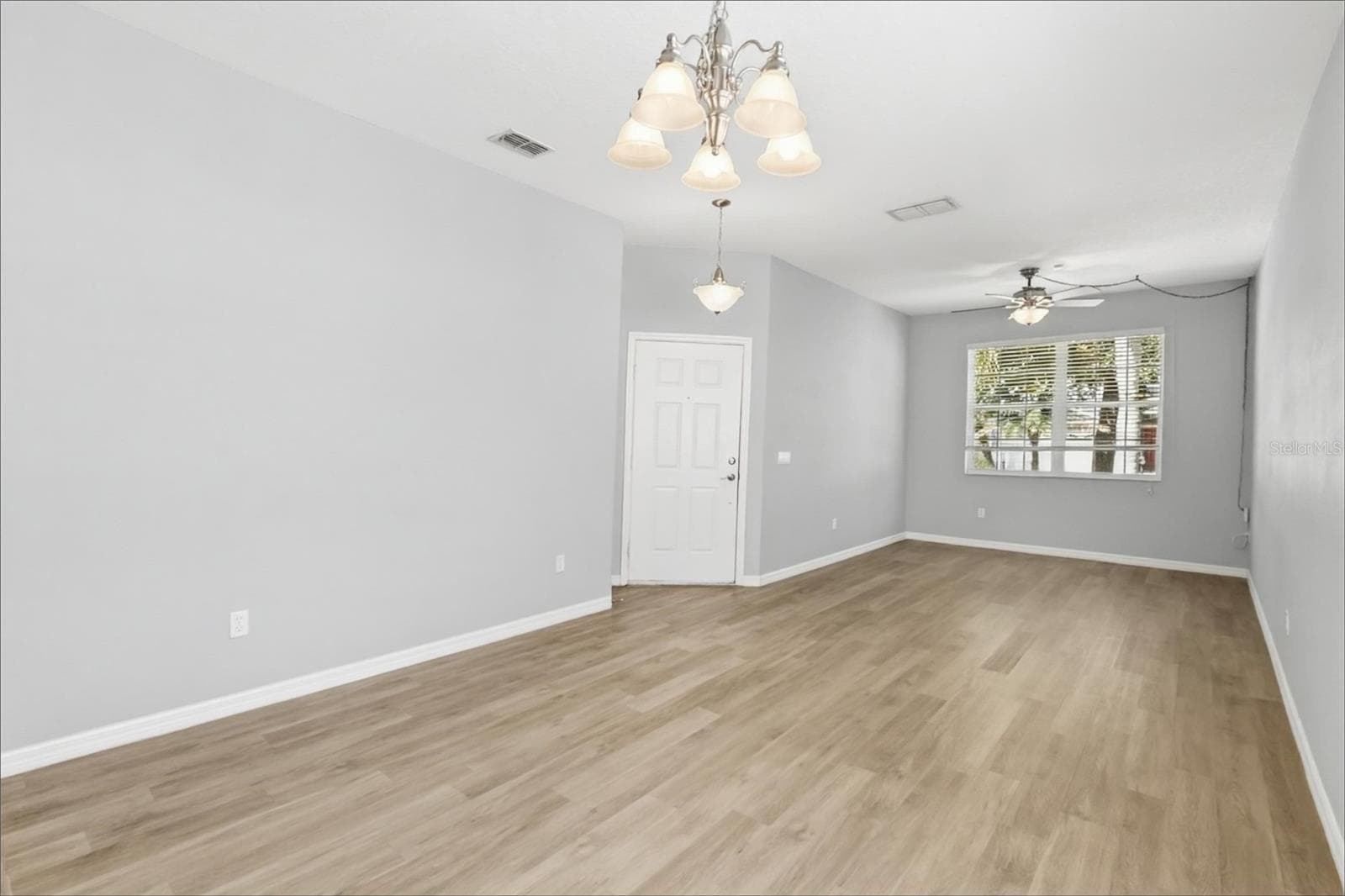 Single Family Residence at 2548 BALFORN TOWER WAY, WINTER GARDEN, photo 2 of 19