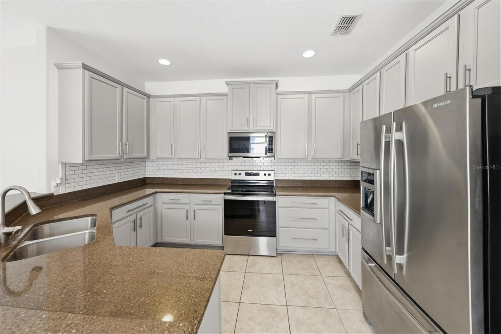 Single Family Residence at 2548 BALFORN TOWER WAY, WINTER GARDEN, photo 6 of 19