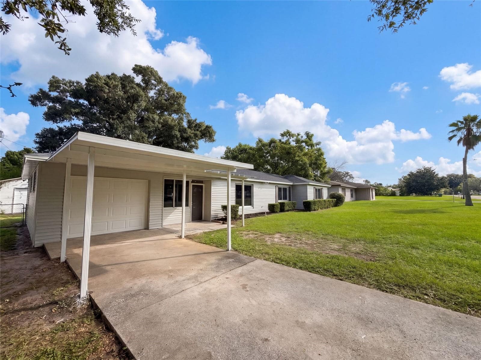 Single Family Residence at 411 W SEMINOLE AVE, EUSTIS, photo 23 of 23