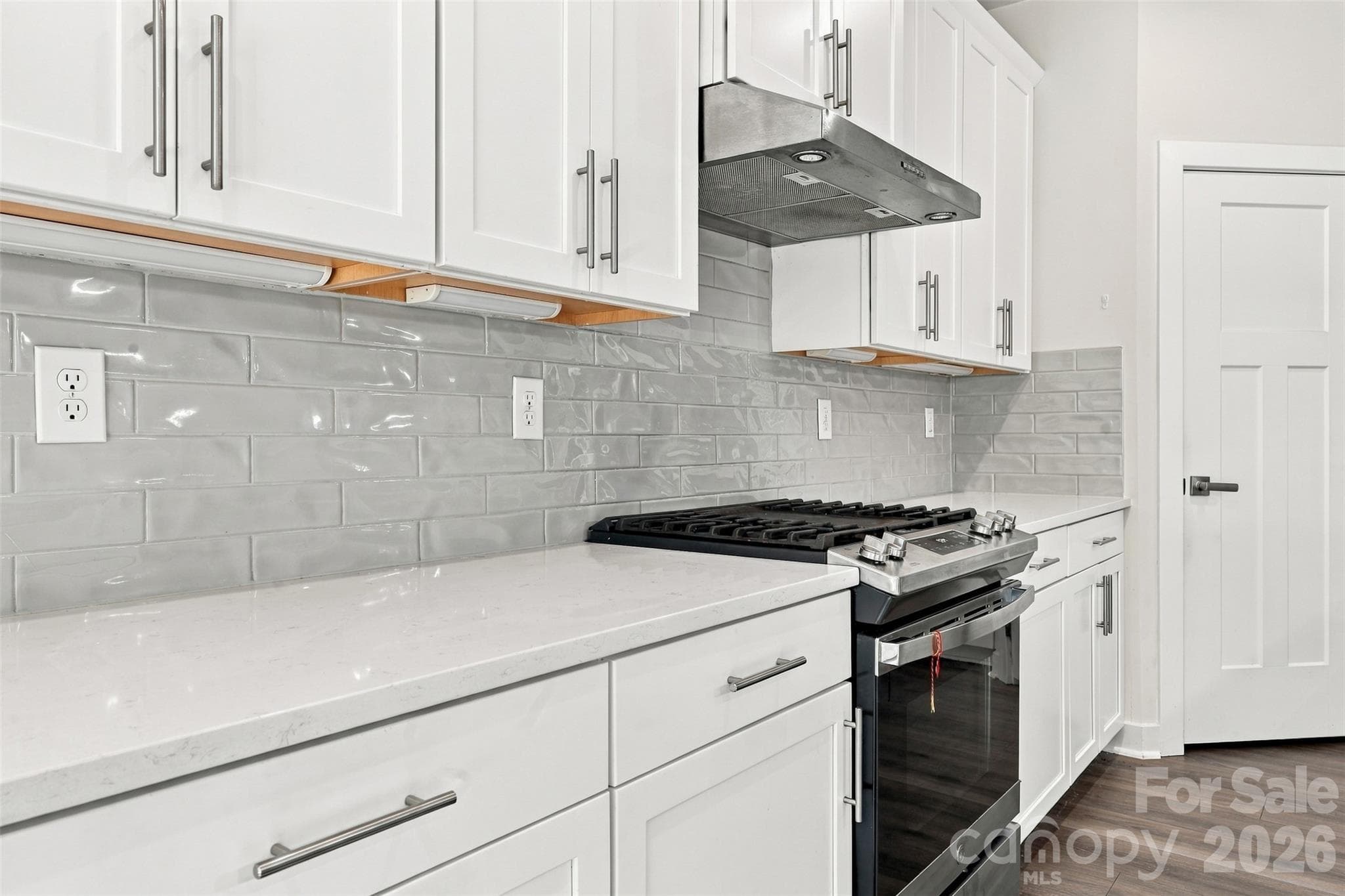 Upgraded backsplash - Mooresville