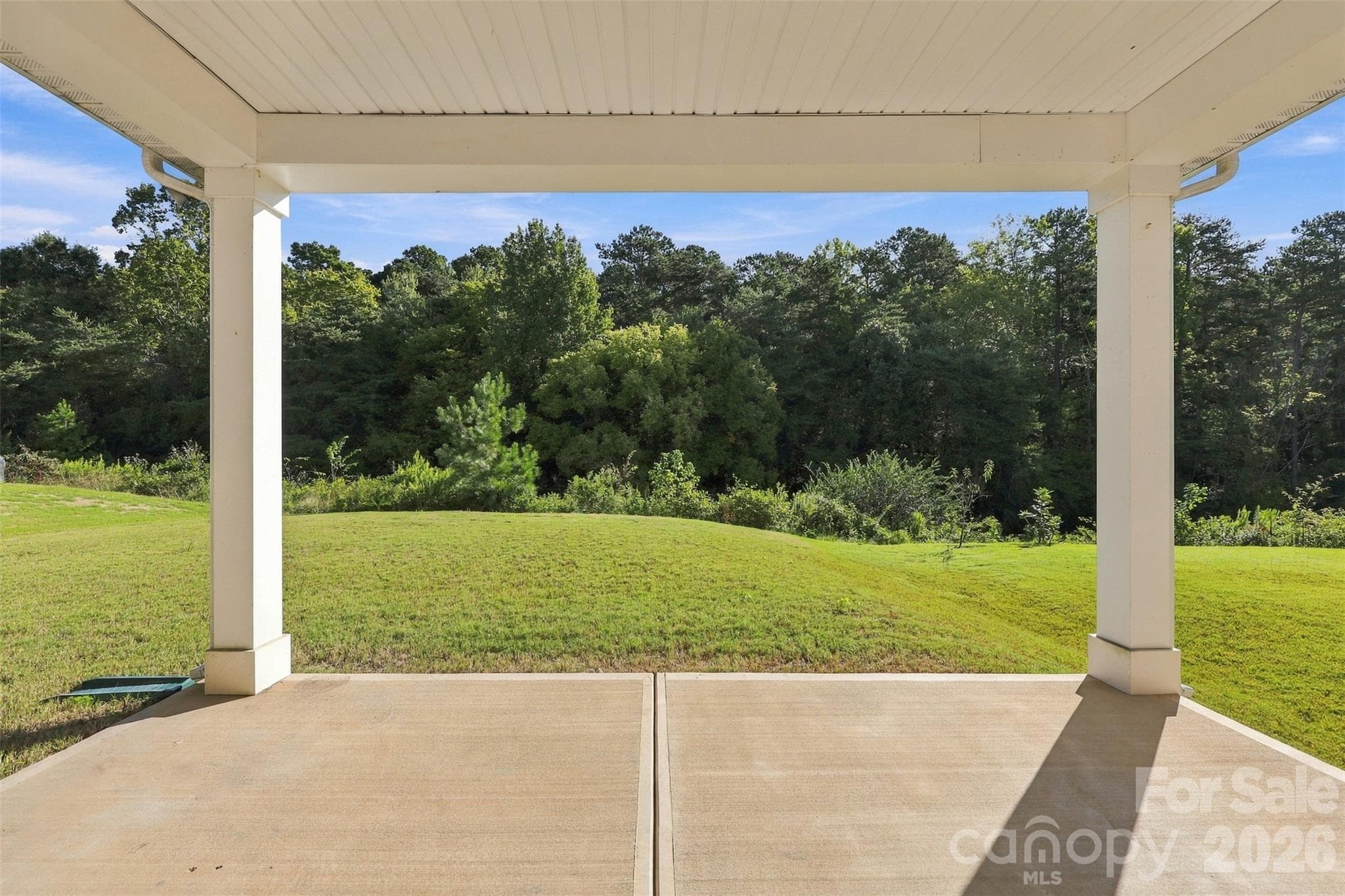Covered porch over looking mature trees - Mooresville
