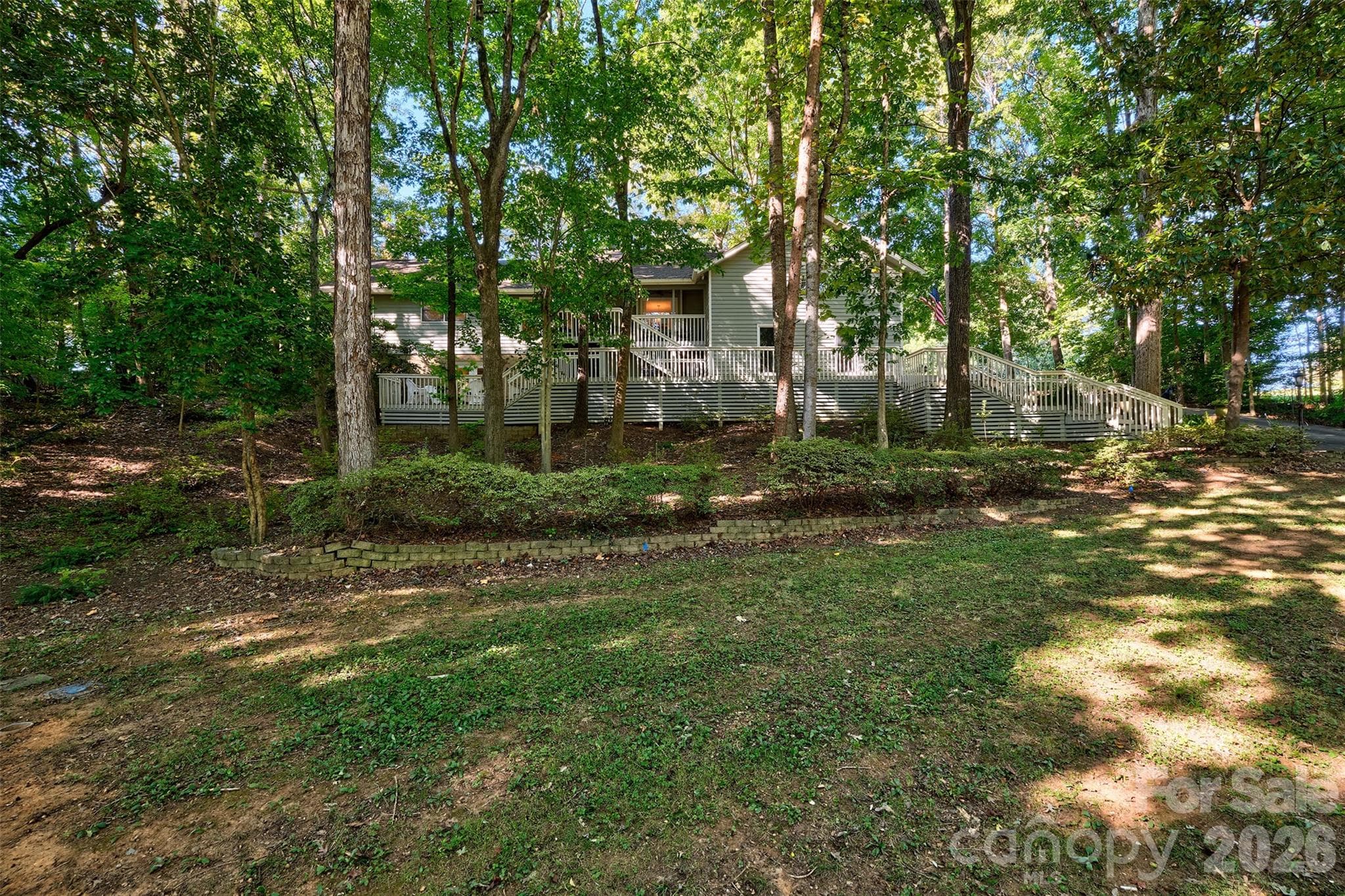 Single Family Residence at 70 Honeysuckle Woods, Lake Wylie, photo 42 of 44