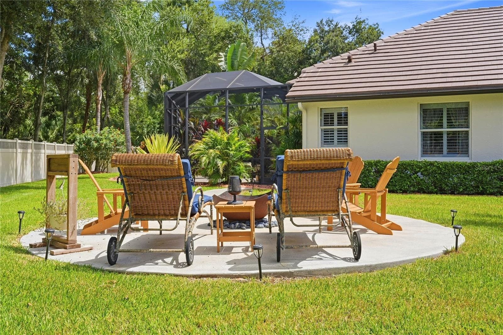 Single Family Residence at 11432 SAVANNAH LAKES DR, PARRISH, photo 70 of 83