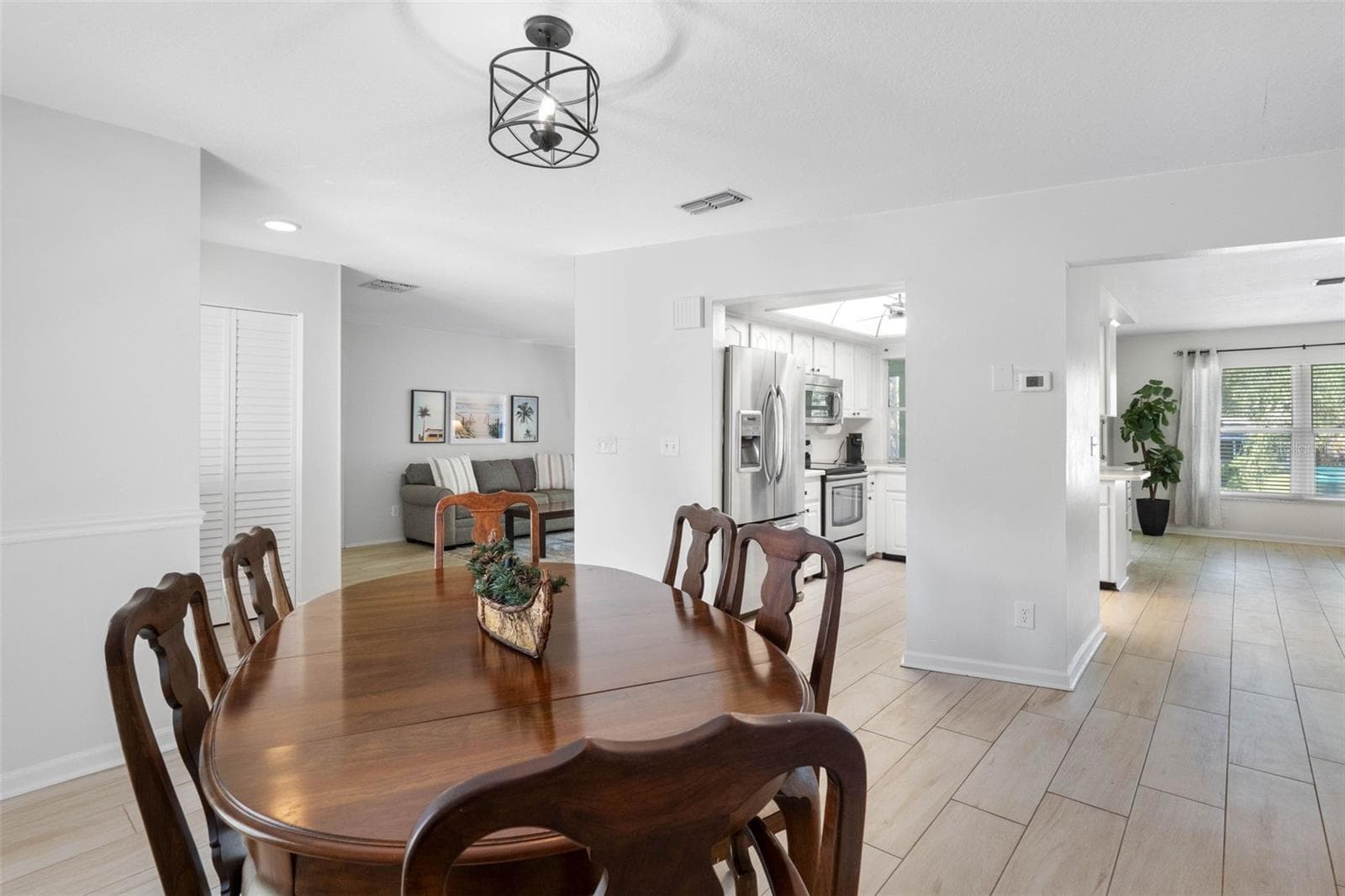 Single Family Residence at 1681 MACDONNELL CT, PALM HARBOR, photo 9 of 38
