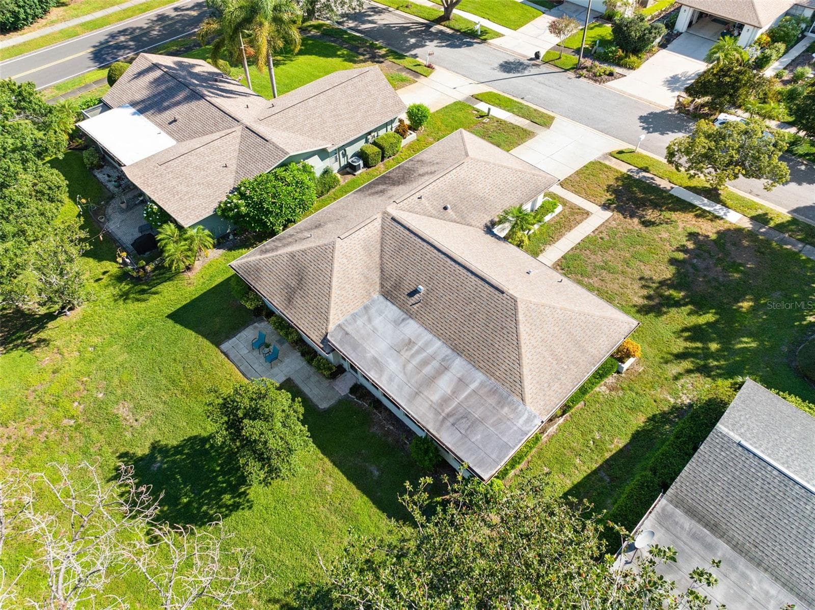 Single Family Residence at 1681 MACDONNELL CT, PALM HARBOR, photo 31 of 38