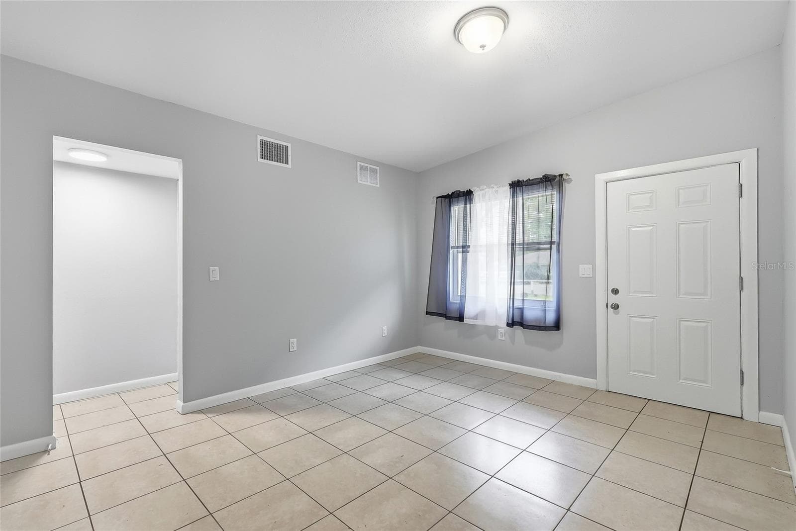 Duplex at 1408 E 140TH AVE, TAMPA, photo 31 of 55
