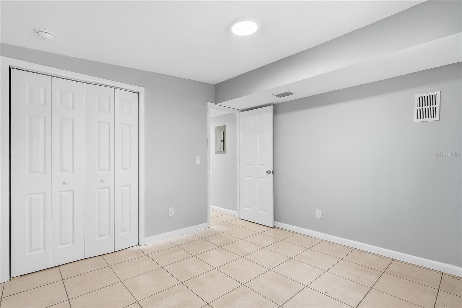 Duplex at 1408 E 140TH AVE, TAMPA, photo 45 of 55