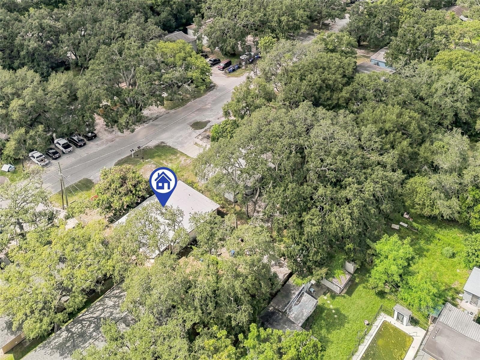 Duplex at 1408 E 140TH AVE, TAMPA, photo 53 of 55