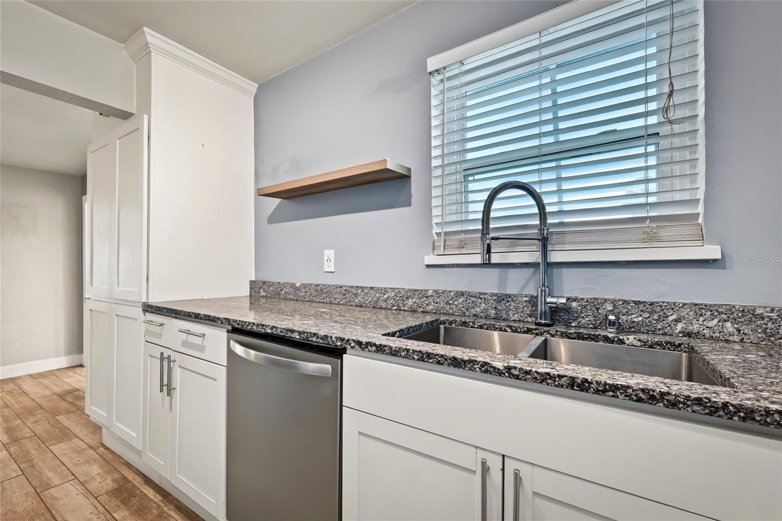Single Family Residence at 118 ROBERTA RD, ORMOND BEACH, photo 6 of 37