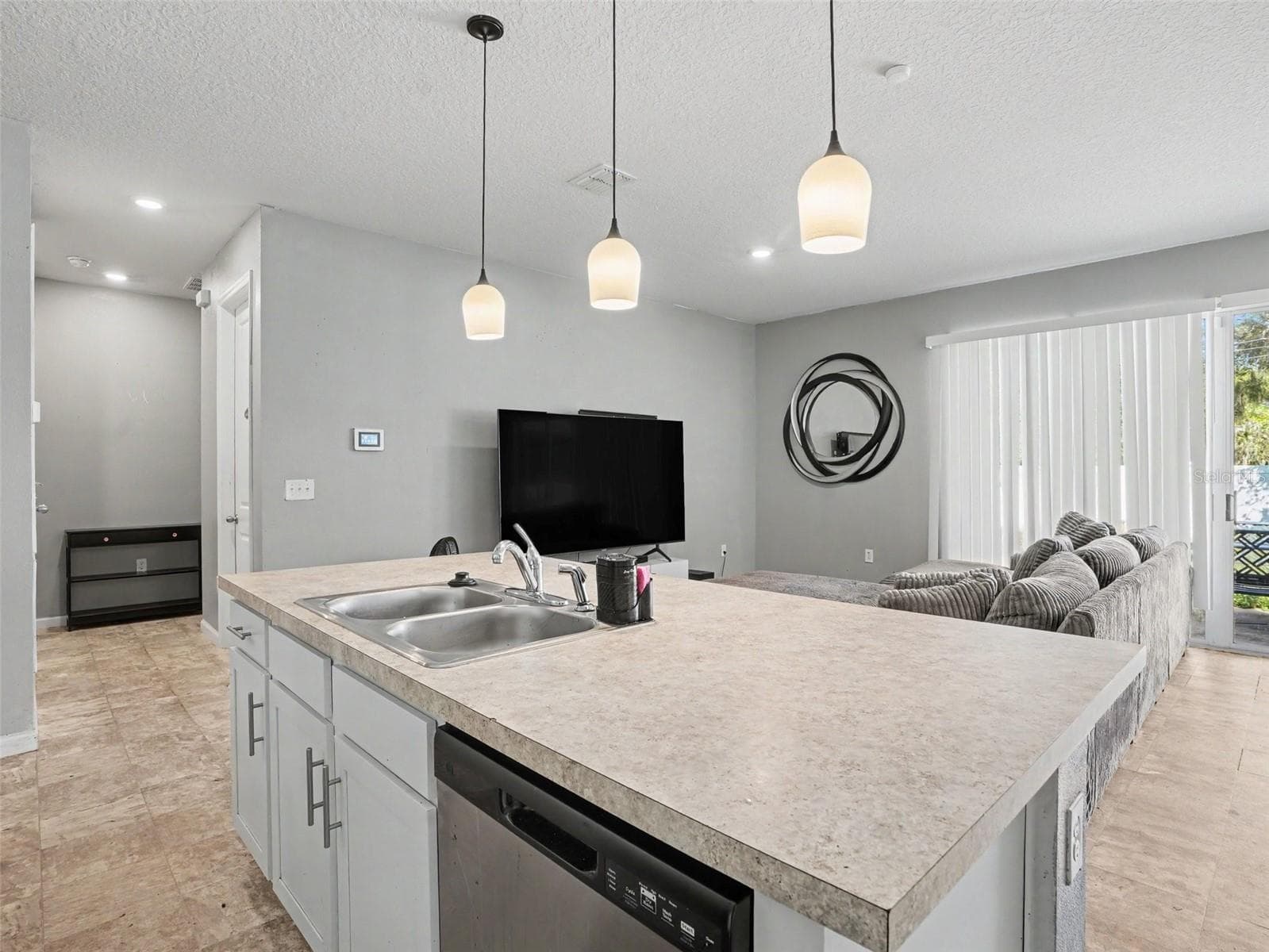 Single Family Residence at 156 ARLINGTON SQUARE CT, HAINES CITY, photo 5 of 18