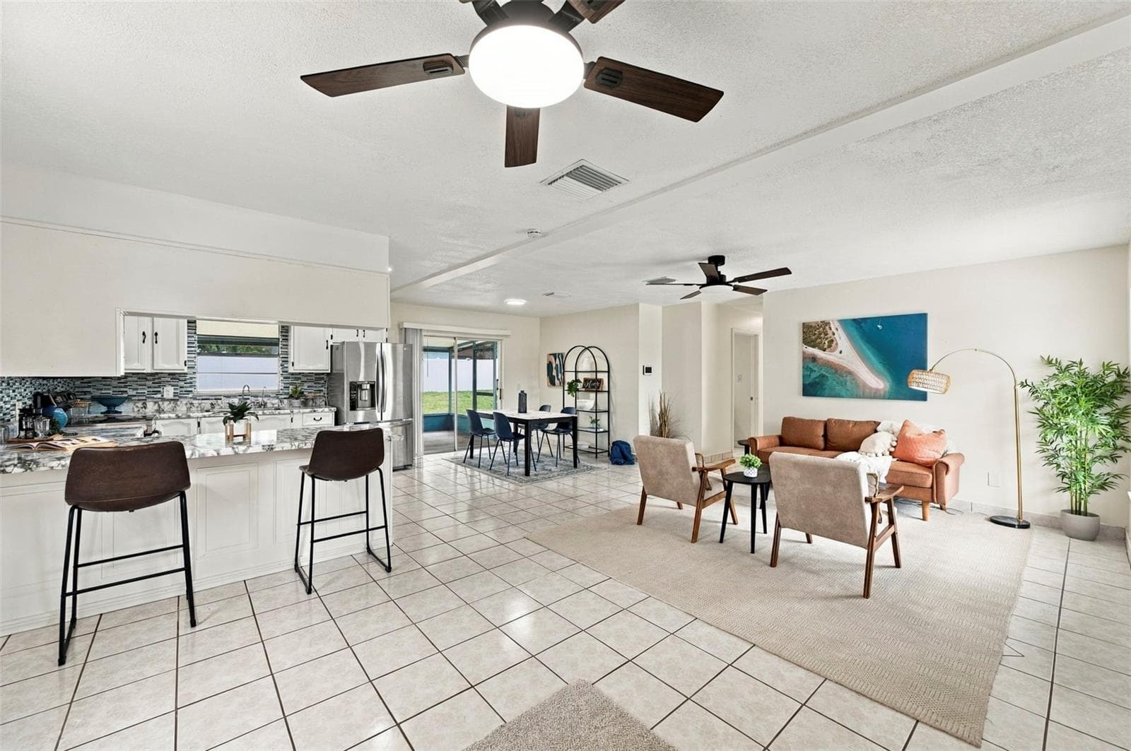 Single Family Residence at 1719 JULIAN LANE DR, TAMPA, photo 5 of 19