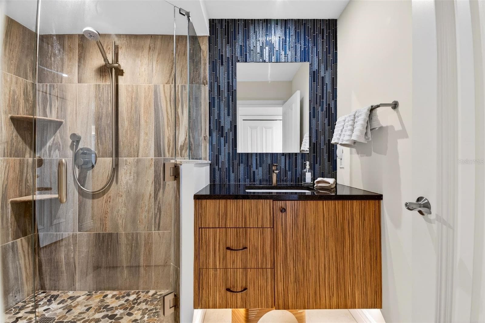 4708 Ocean Boulevard, unit E4 - 4708 OCEAN BLVD #E4, SARASOTA