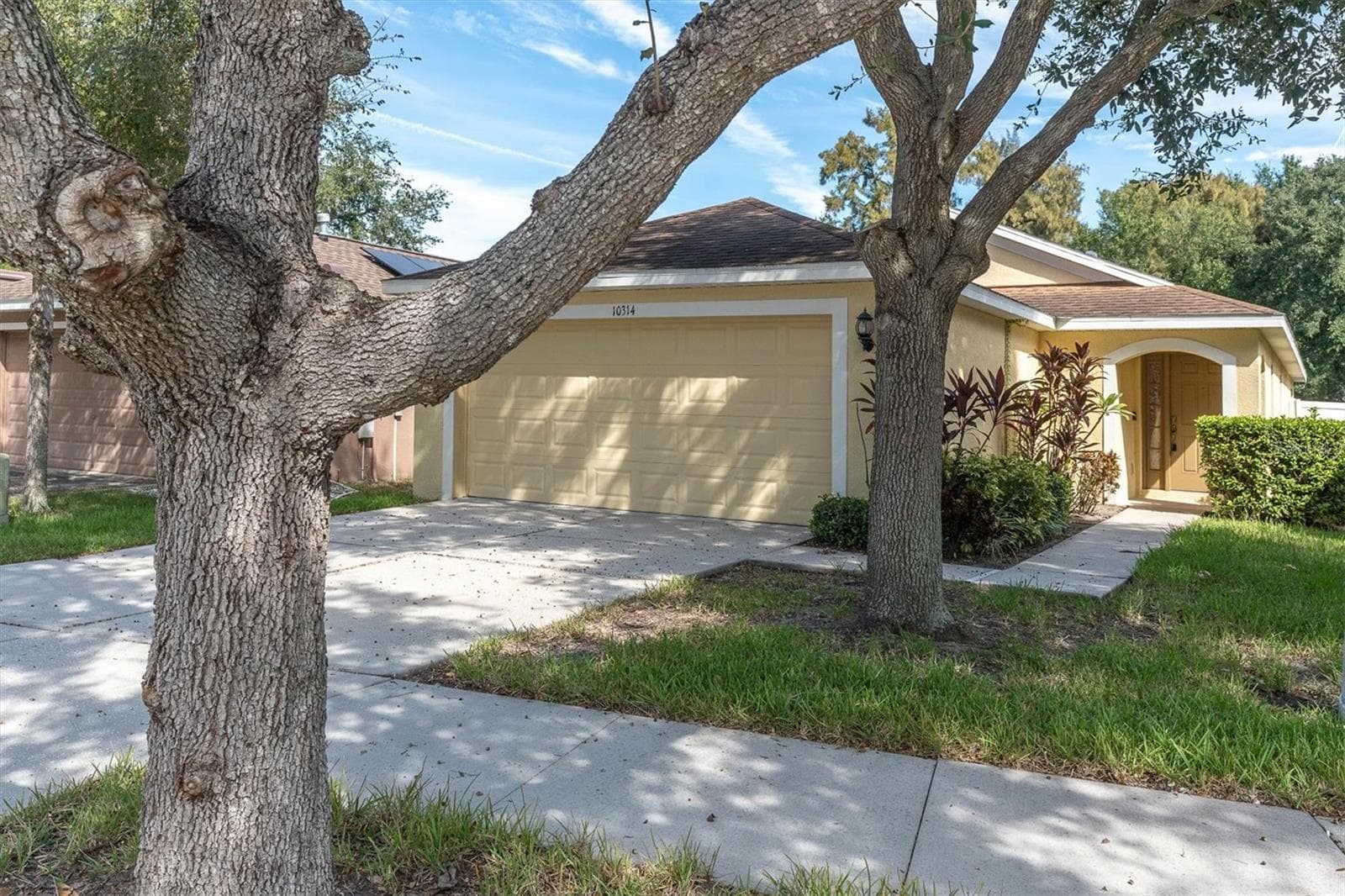 Single Family Residence at 10314 GREYSTONE RIDGE CT, RIVERVIEW, photo 37 of 40