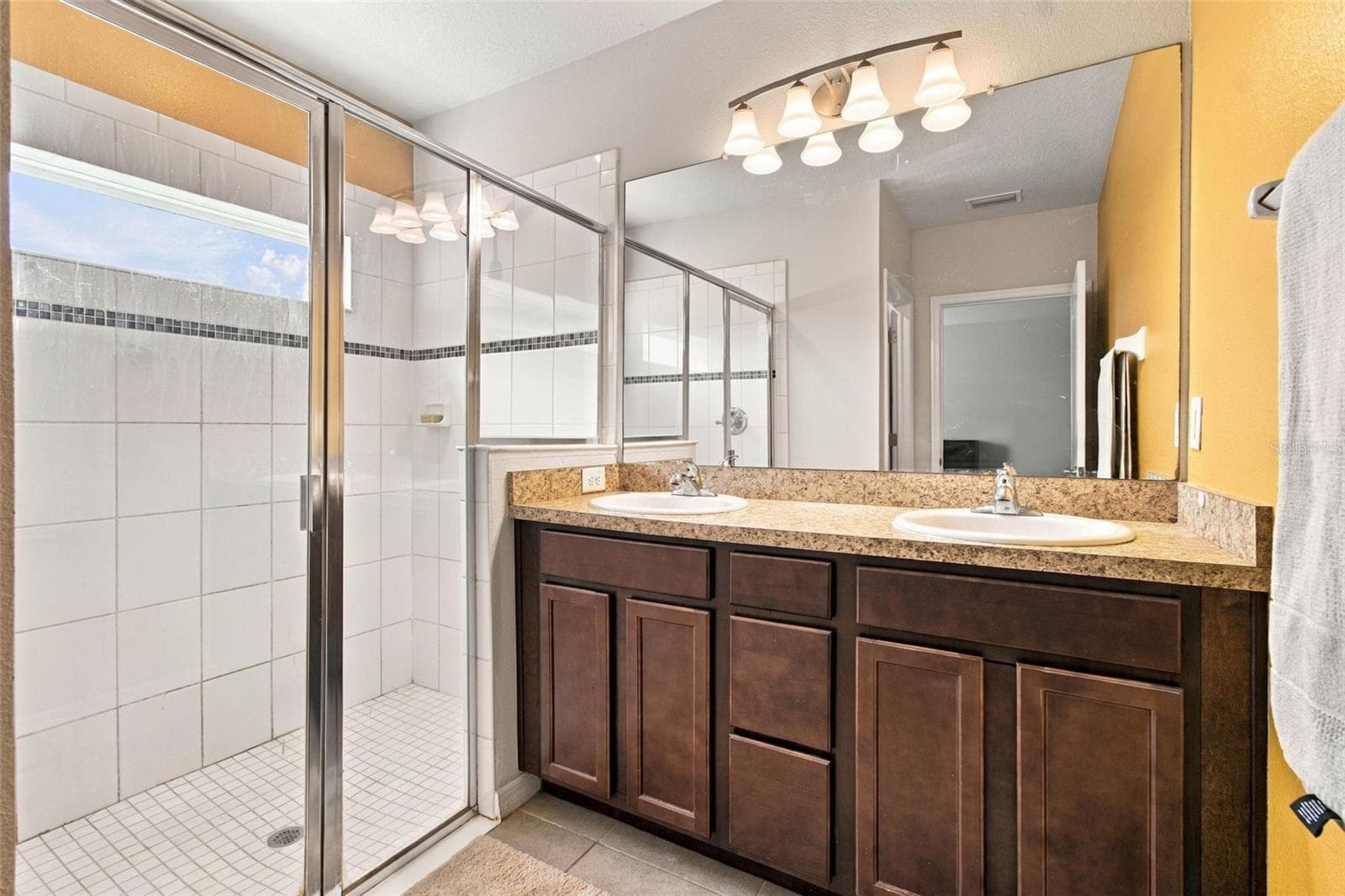 Single Family Residence at 10359 HAWKS LANDING DR, LAND O LAKES, photo 27 of 65
