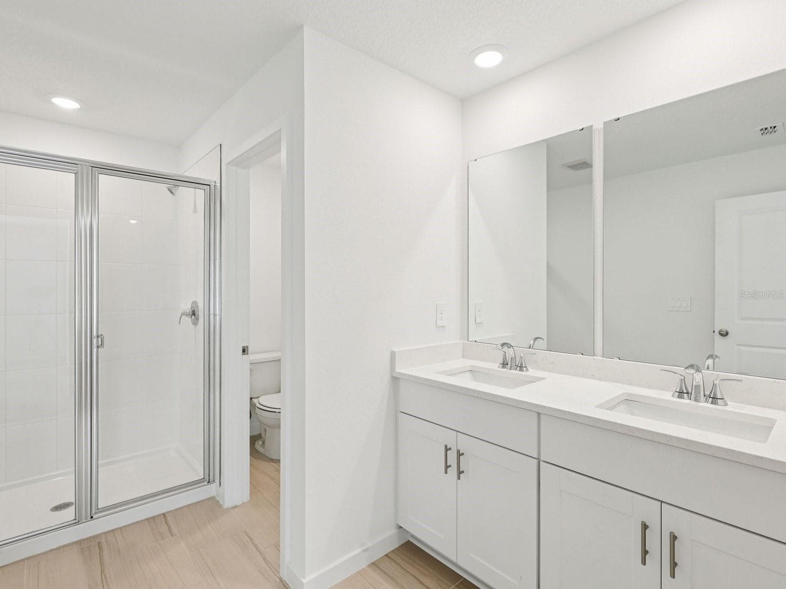 Photo is not of the actual home, but is an inspirational photo of builder’s model home and may depict options, furnishings, and/or decorator features that are not included - 124 WANDERING CREEK WAY, PALM COAST