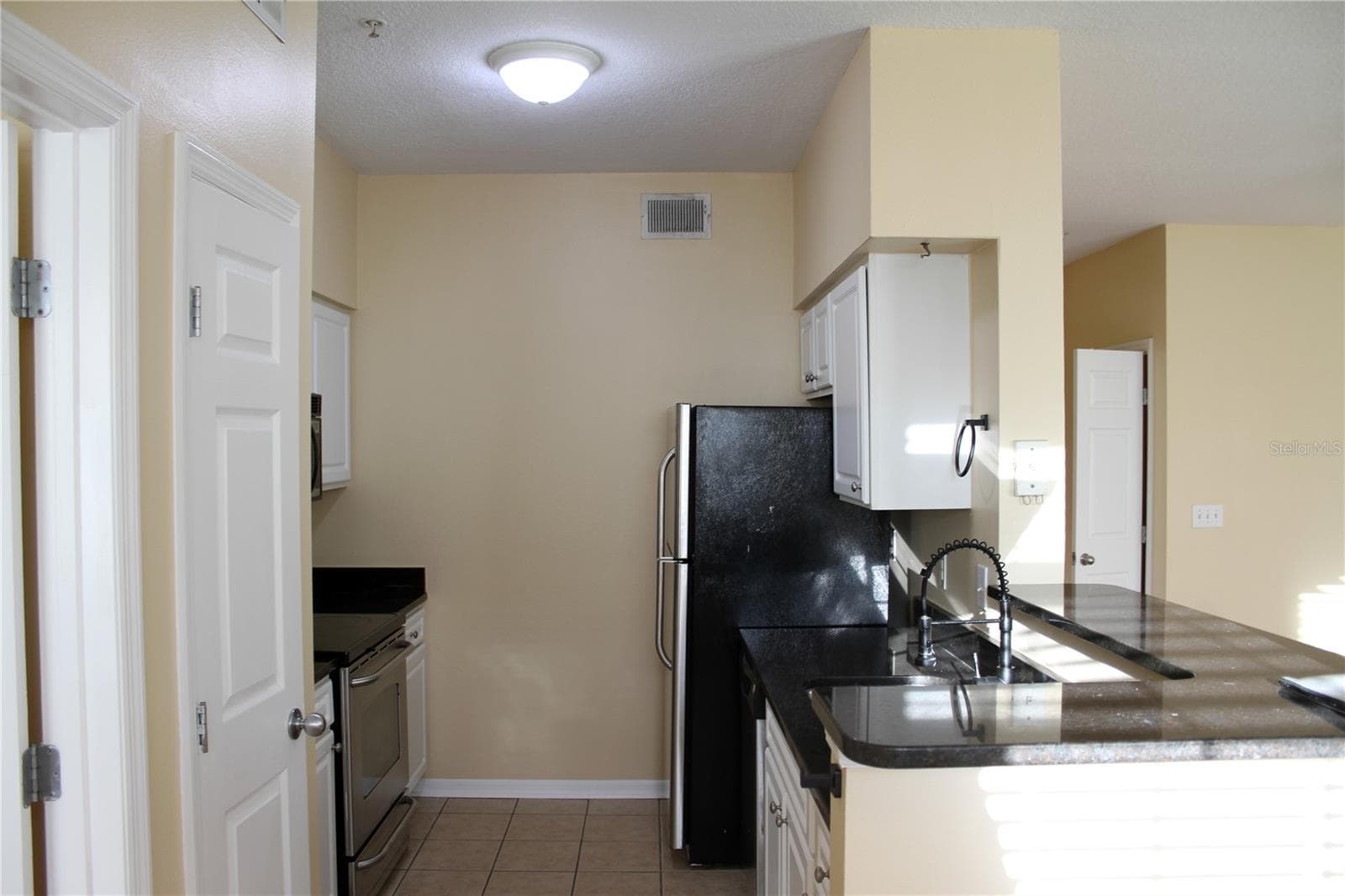 Kitchen - 1910 E PALM AVE #9201, TAMPA