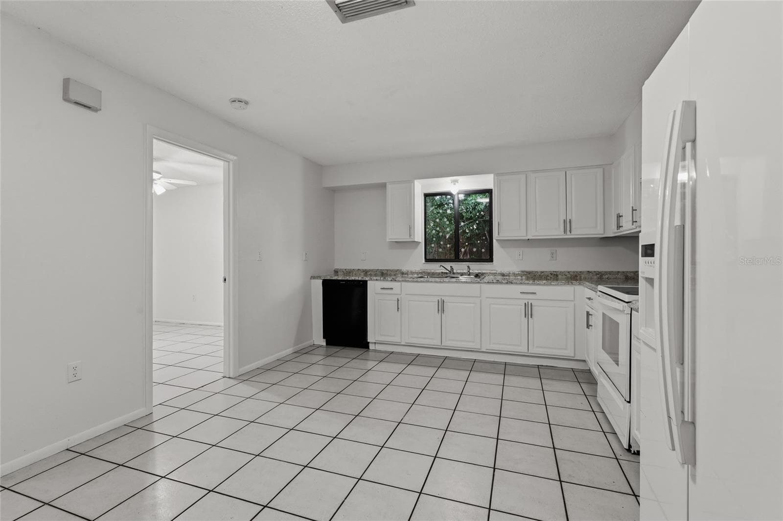 Duplex at 4749 DAVID AVE, SARASOTA, photo 22 of 47