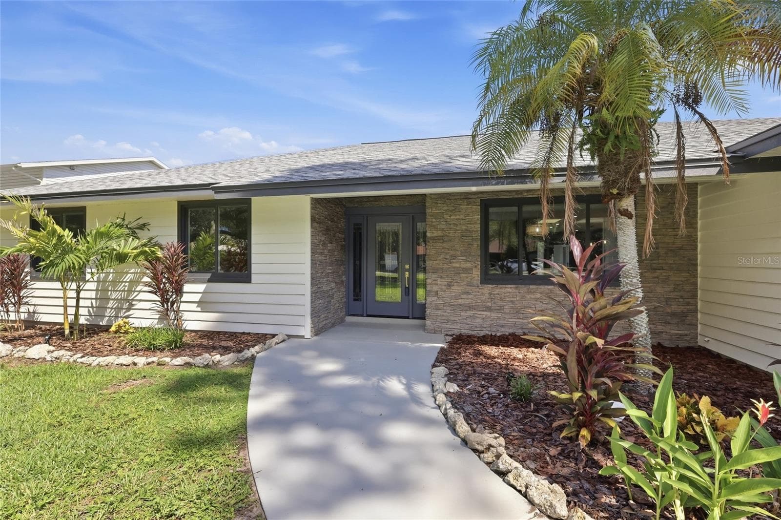 Single Family Residence at 1411 70TH ST NW, BRADENTON, photo 6 of 51