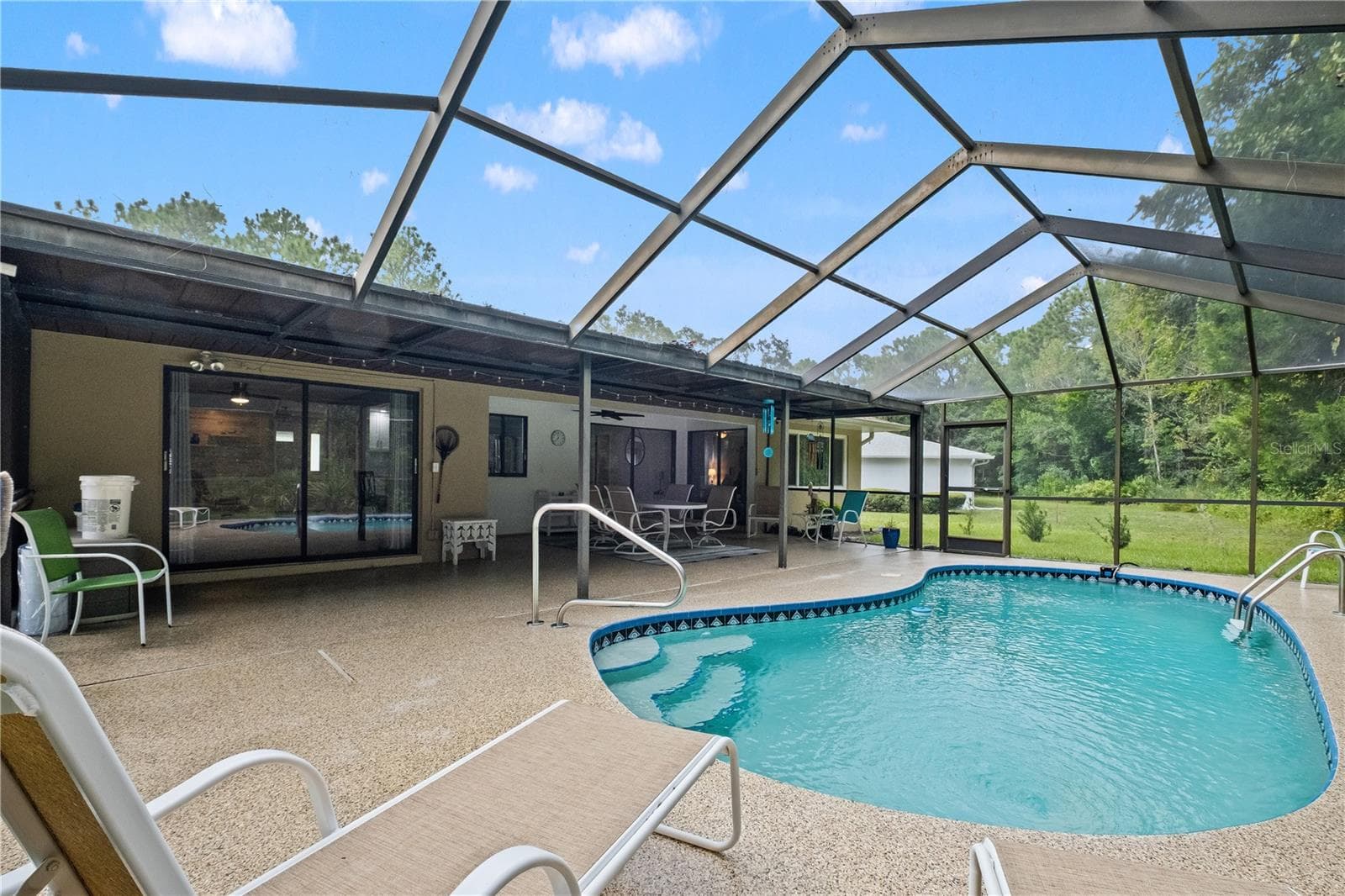 Single Family Residence at 7 DOUGLAS CT N, HOMOSASSA, photo 27 of 39