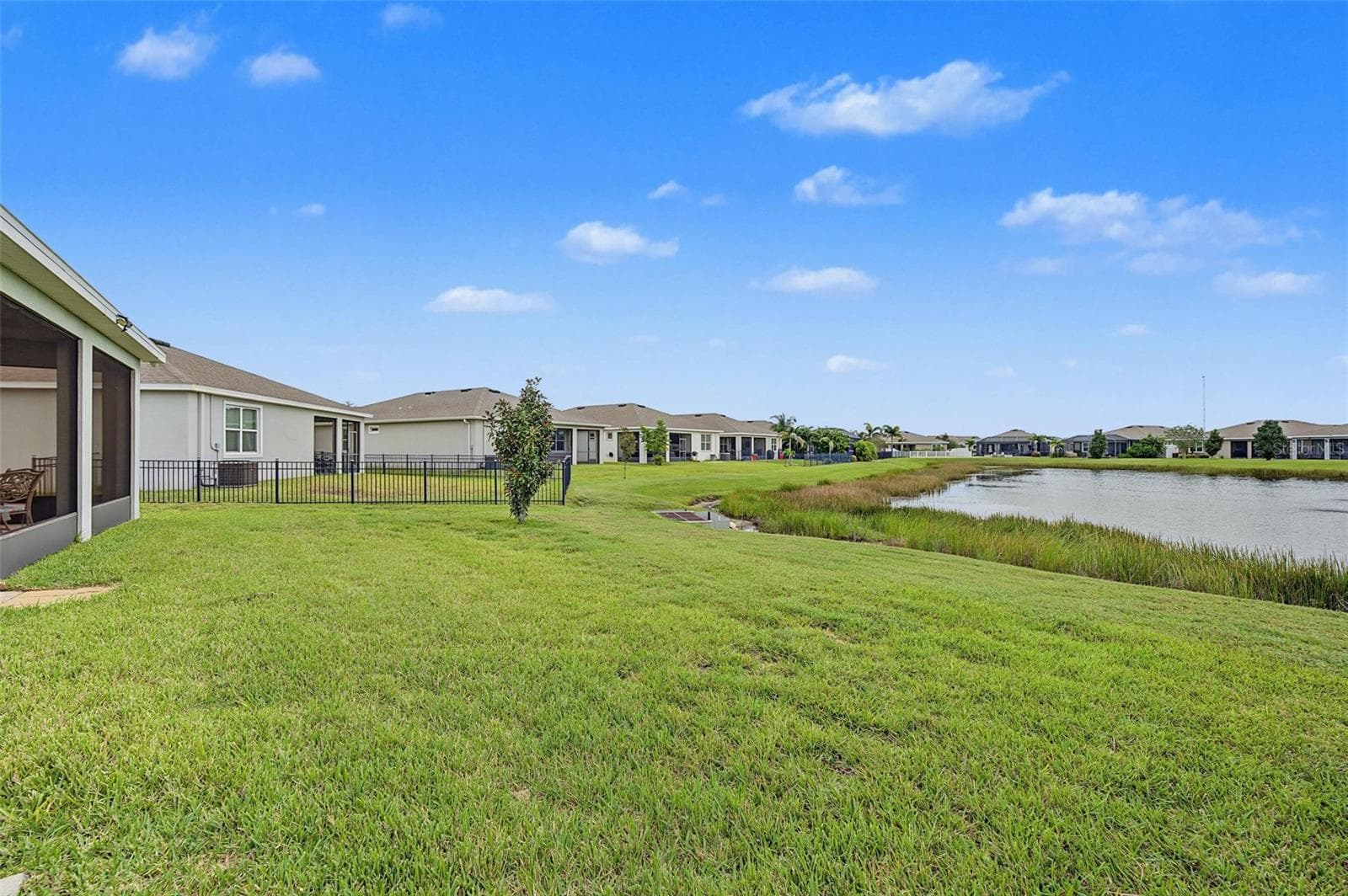 Single Family Residence at 13338 WATERLEAF GARDEN CIR, RIVERVIEW, photo 33 of 66