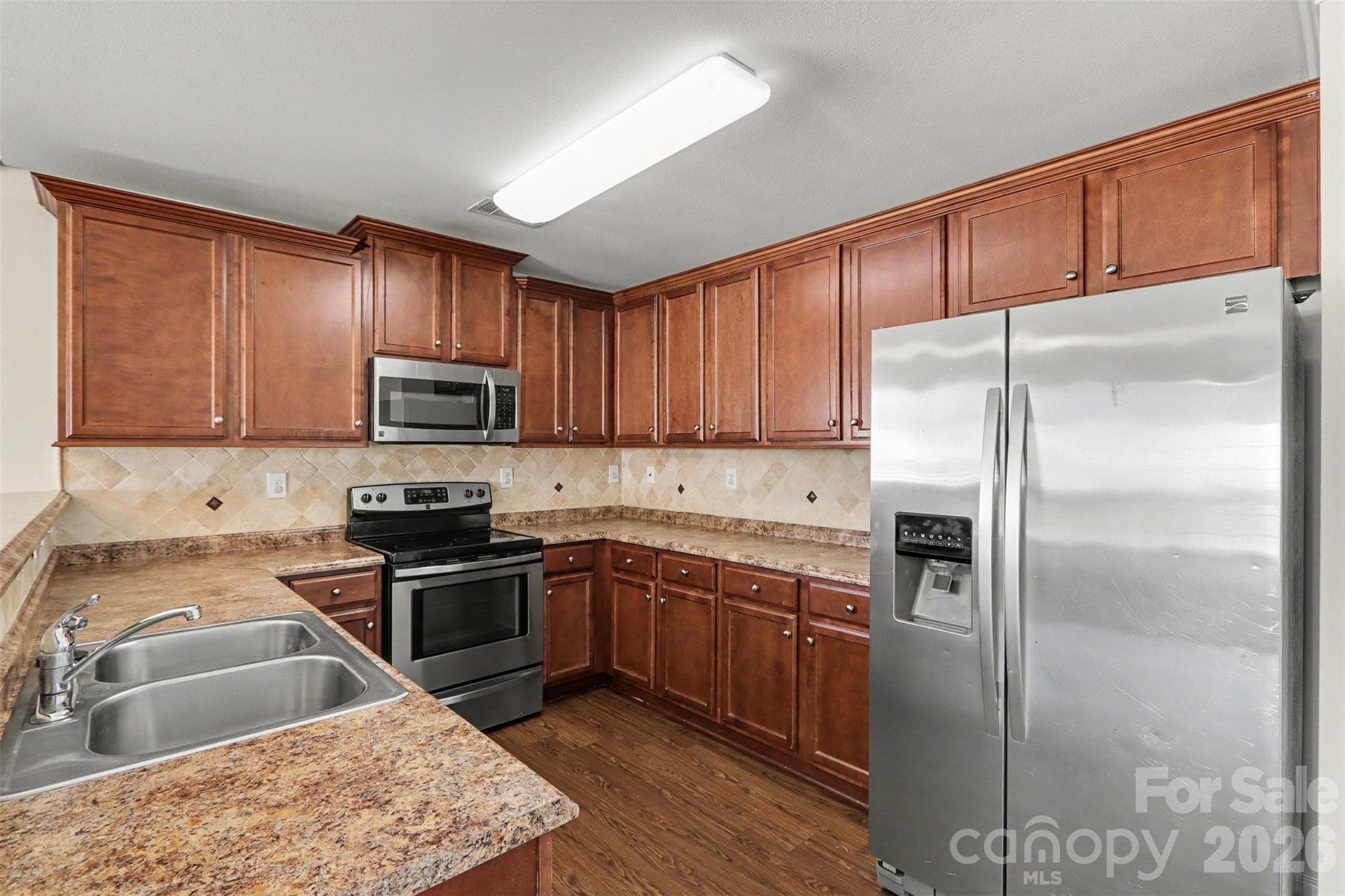 Updated Kitchen - 6009 Olivia Catherine Way, Charlotte