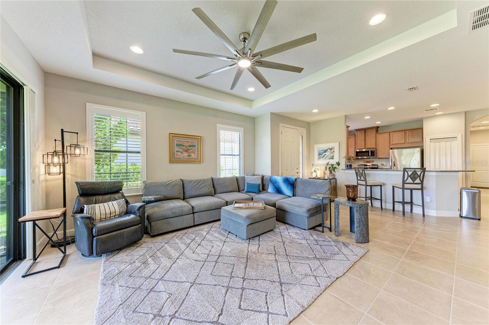 Single Family Residence at 13119 PRIMA DR, BRADENTON, photo 14 of 92