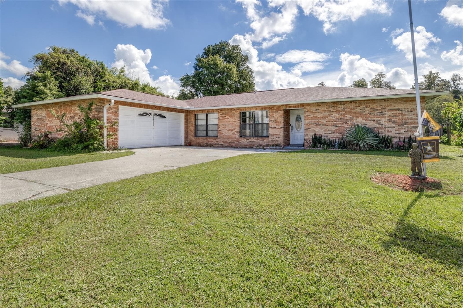 Single Family Residence at 23414 CHERBOURG LOOP, LAND O LAKES, photo 4 of 54
