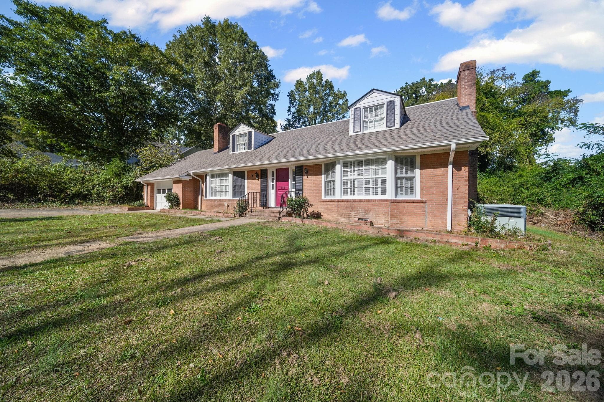 Single Family Residence at 509 Lee Avenue, Wadesboro, photo 2 of 43